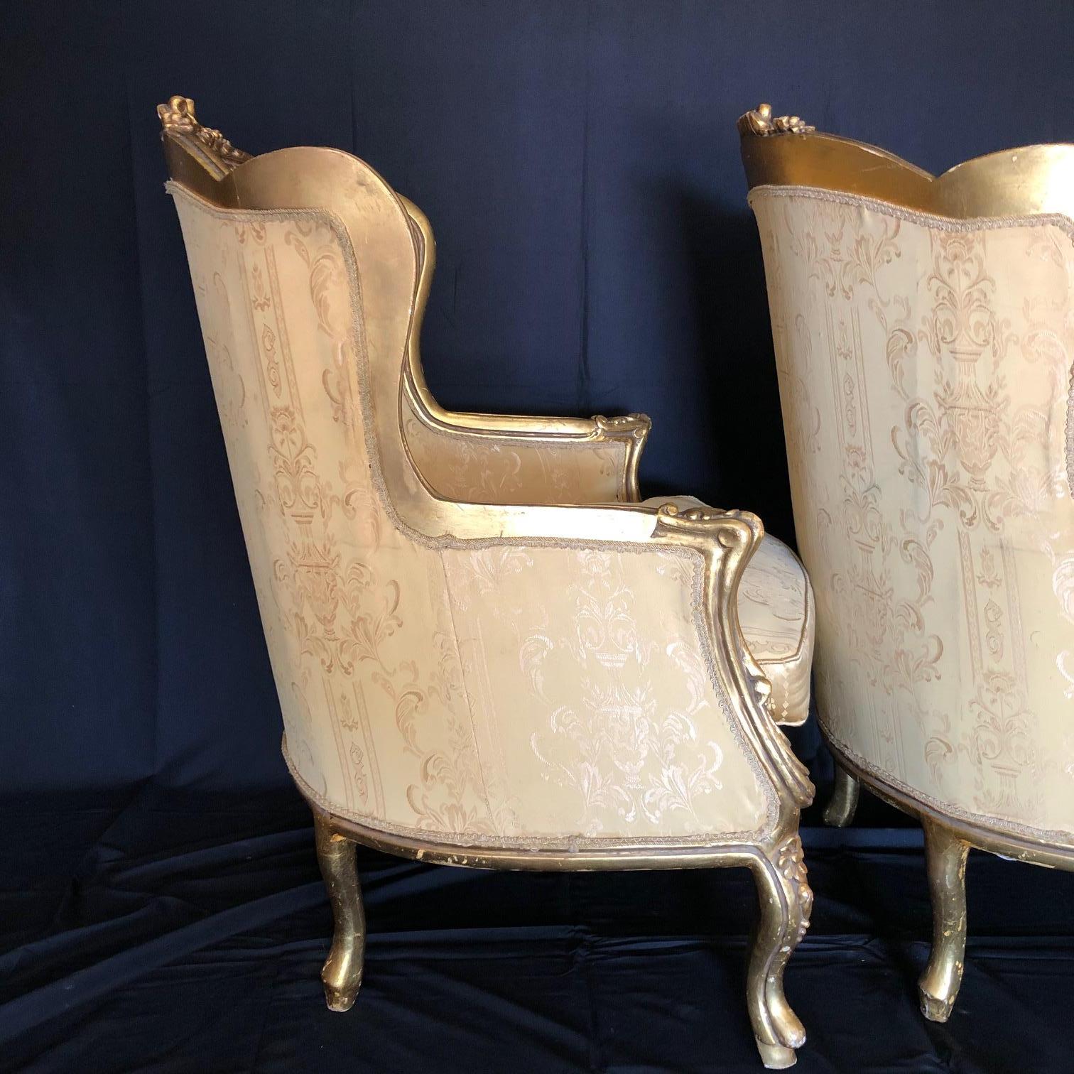 Classic Pair of Louis XV Style Giltwood Bergeres Armchairs 9