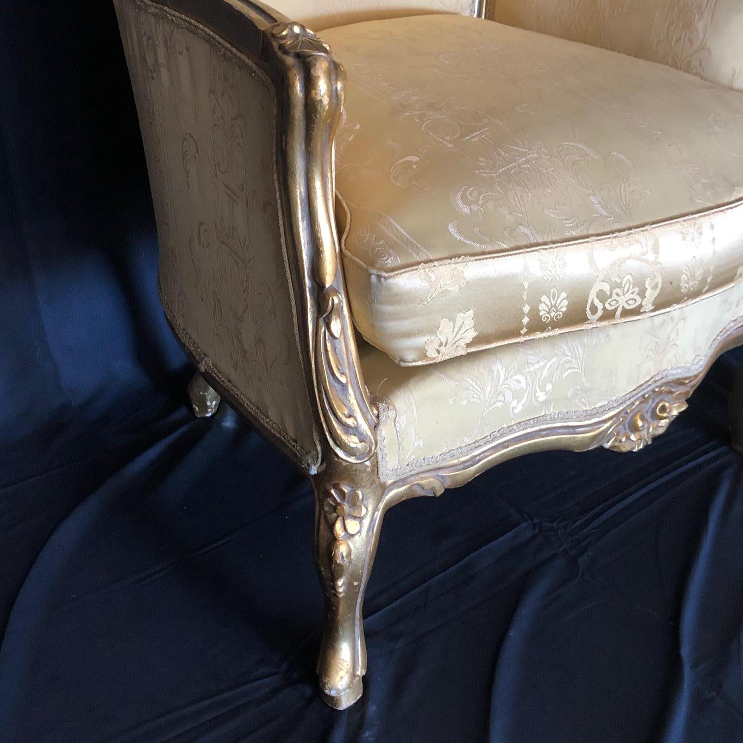 Early 20th Century Classic Pair of Louis XV Style Giltwood Bergeres Armchairs