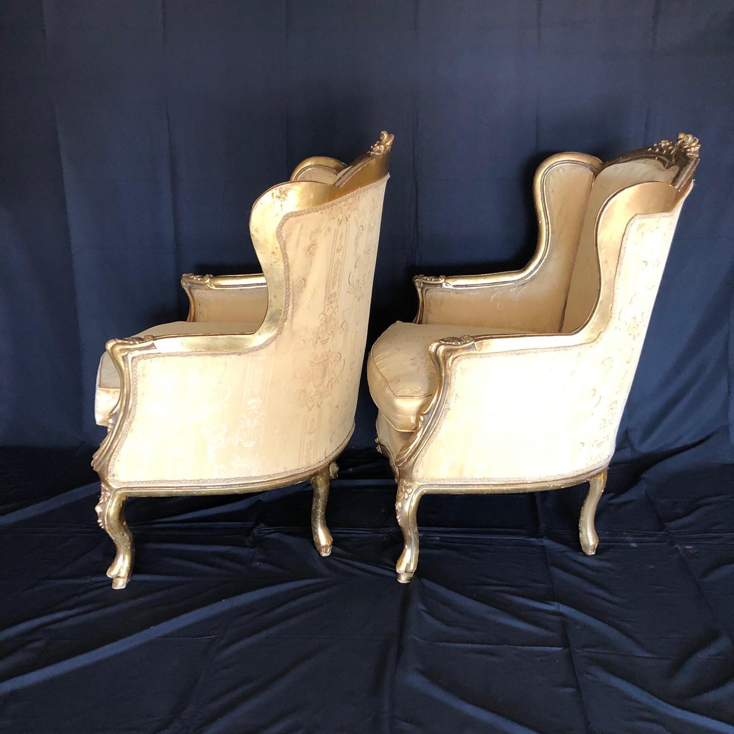 Classic Pair of Louis XV Style Giltwood Bergeres Armchairs 2