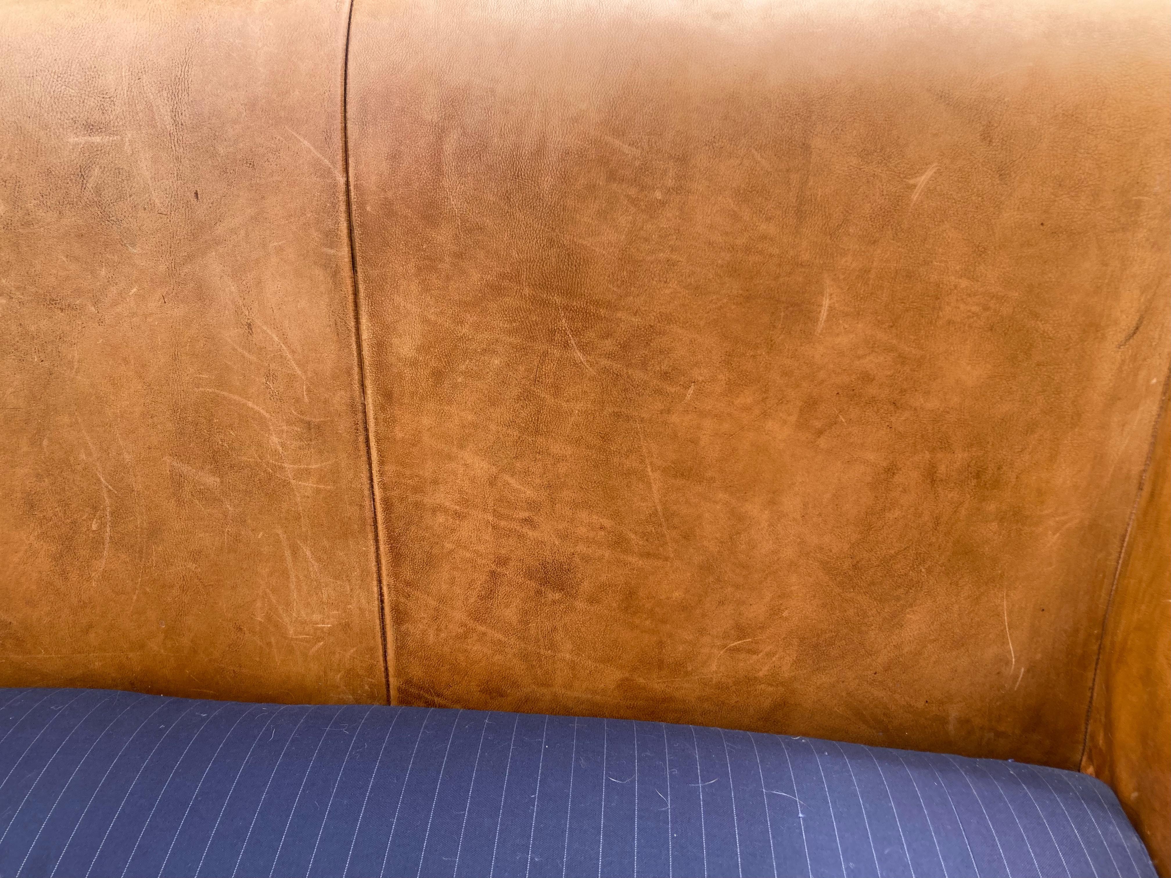 Classic Pair of Ralph Lauren Chesterfield Style Brompton Supple Leather Sofas 1