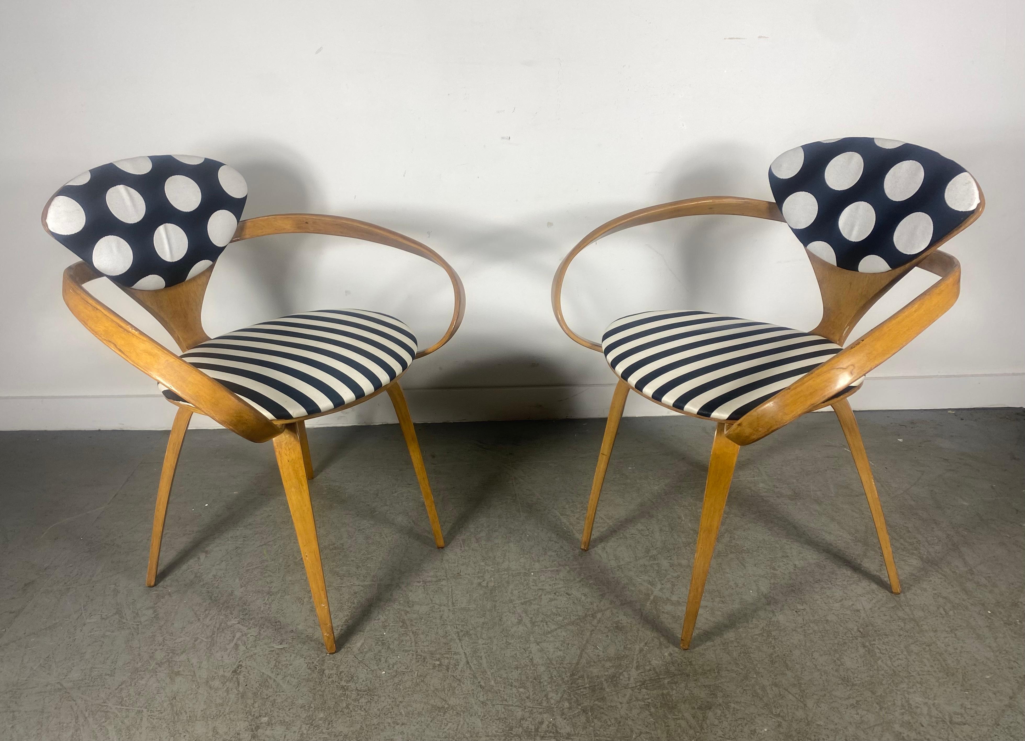 Classic Pair Of Vintage Norman Cherner Plycraft Armchairs c. 1950's For Sale 1