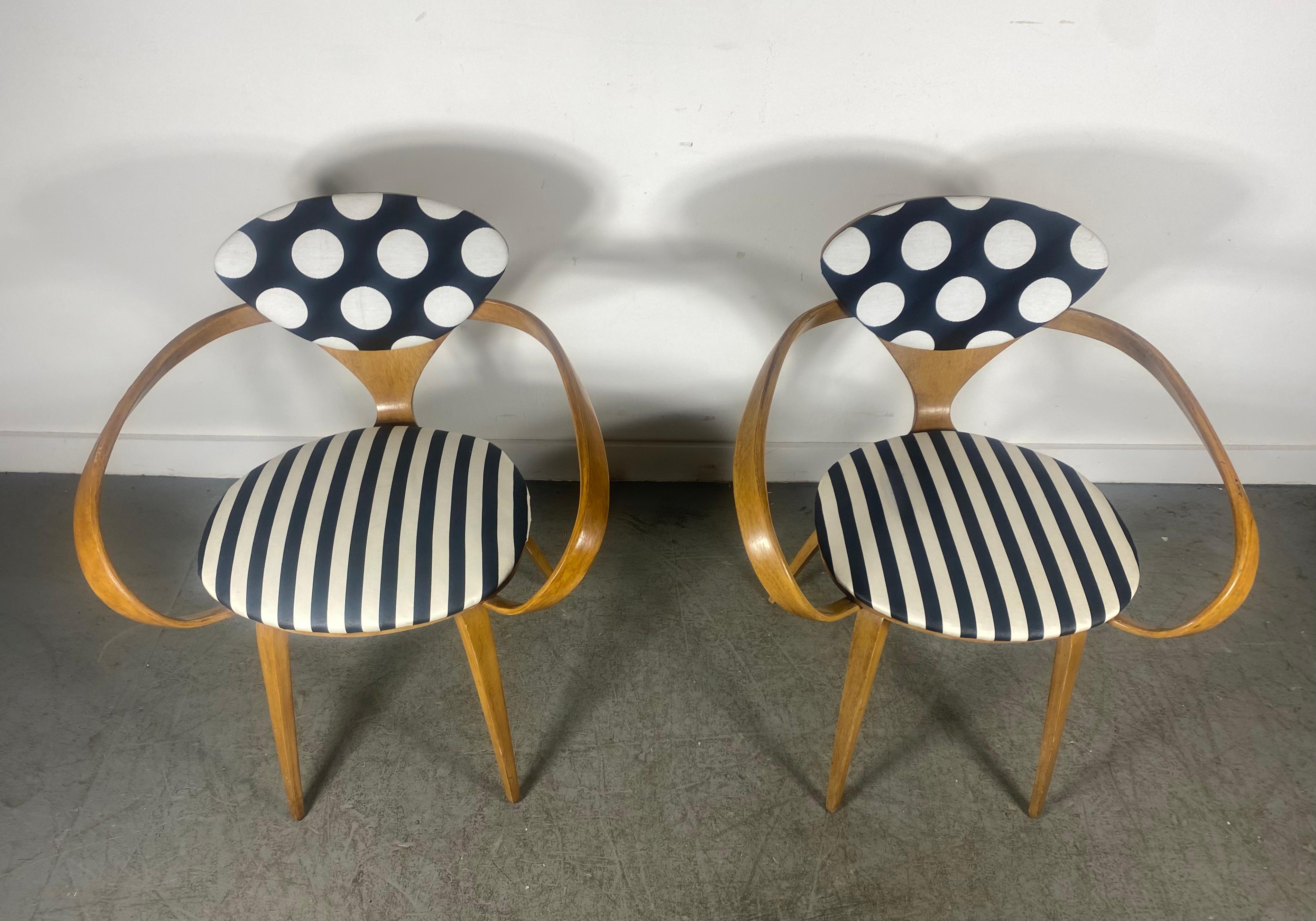 Classic Pair Of Vintage Norman Cherner Plycraft Armchairs c. 1950's For Sale 2