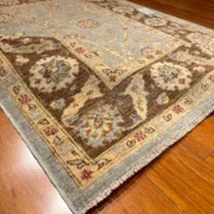Classic Pakistani Hand-Knotted Sultanabad Wool Area Rug 5x7
