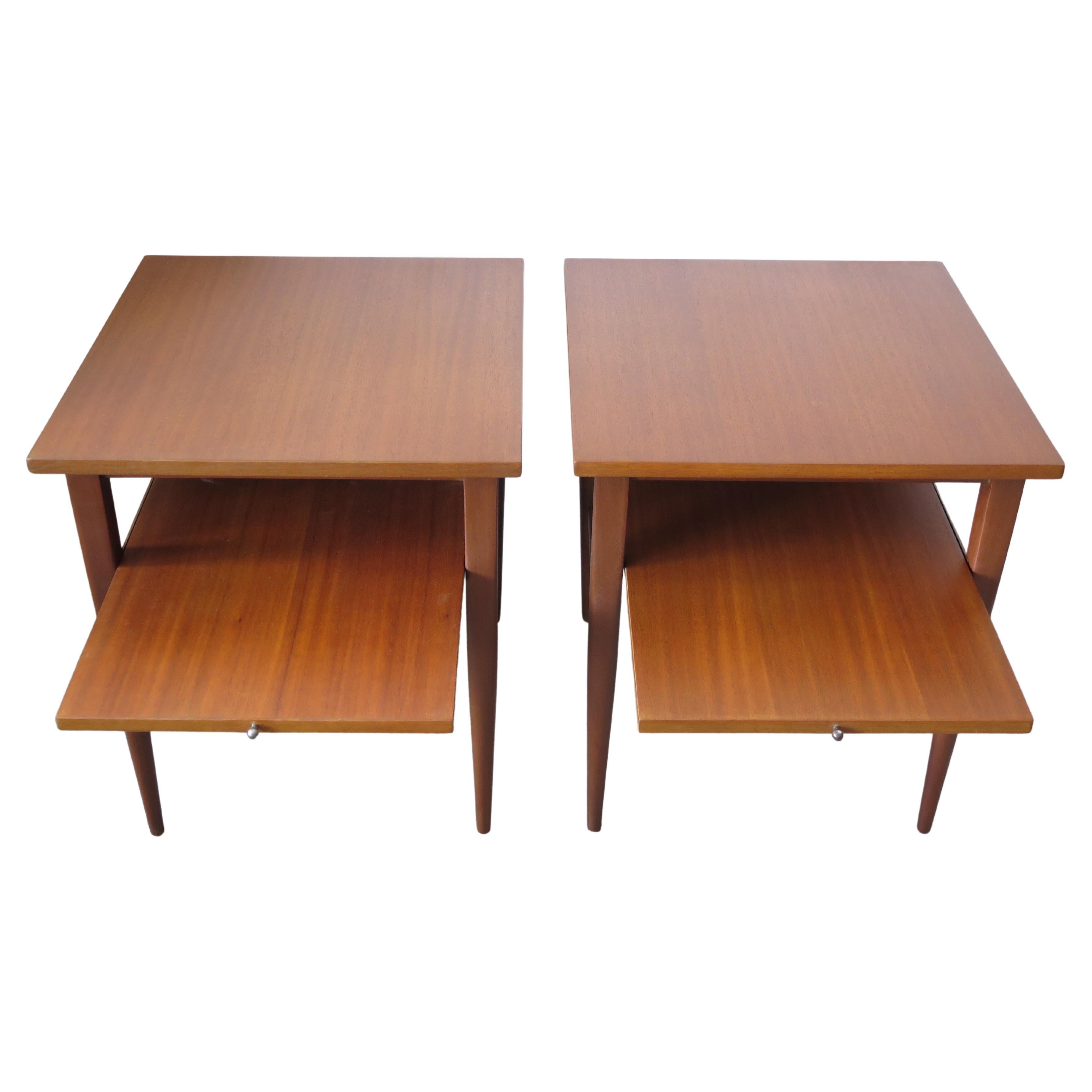 Classic Paul McCobb Calvin End Tables For Sale