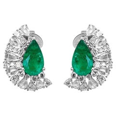 Classic Pear-Cut Emerald with White Diamond Accents 18k White Gold Earring