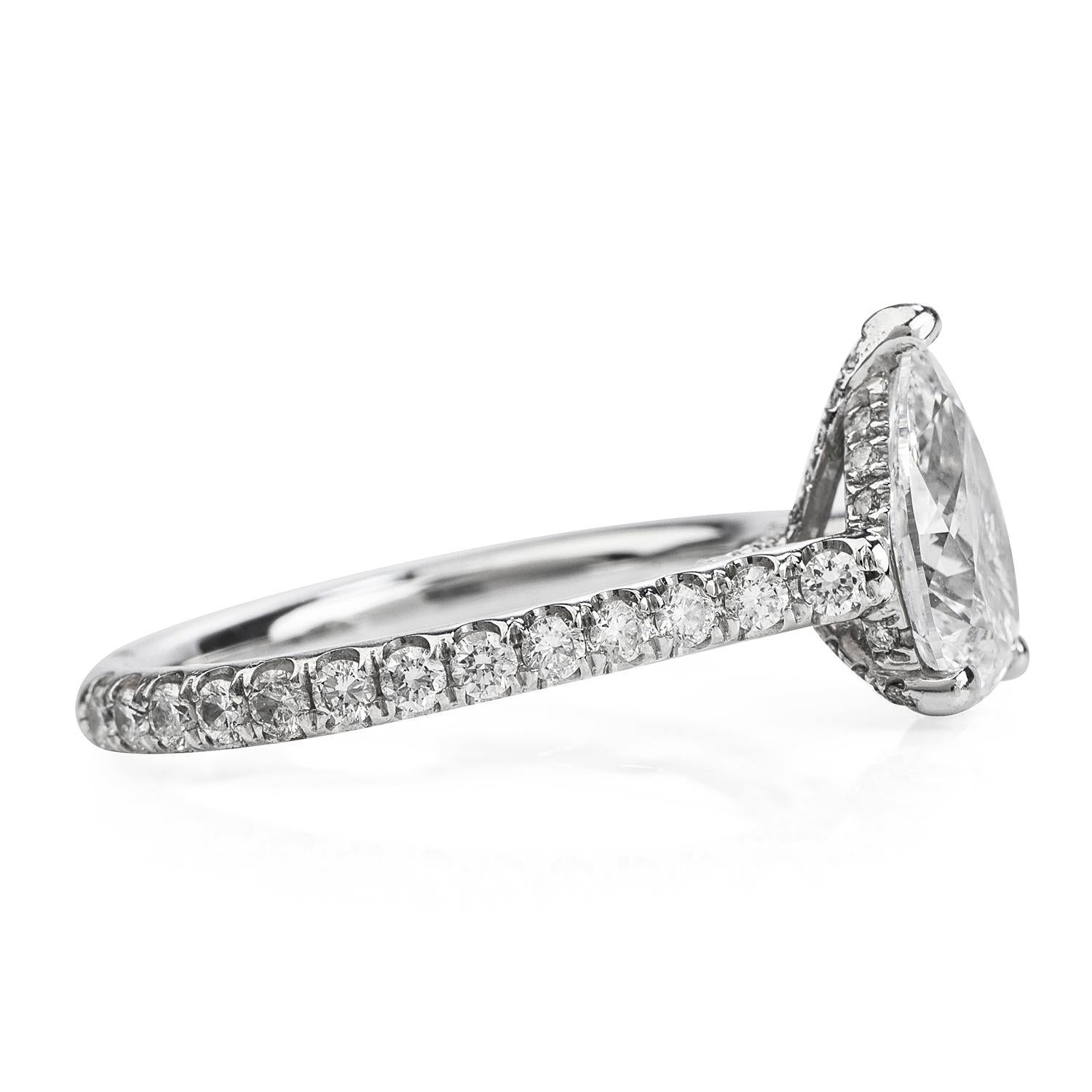 Women's Classic GIA Pear Diamond 2.70 Carat D-VS2 Gold Engagement Ring