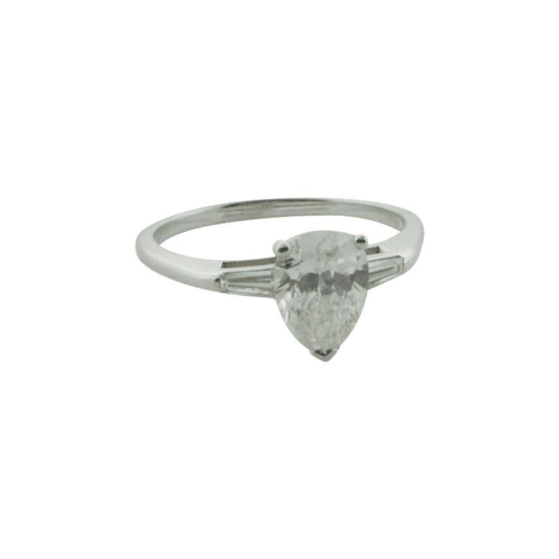 Classic Pear Shape Diamond Ring in Platinum 1.16 GIA F SI1 For Sale