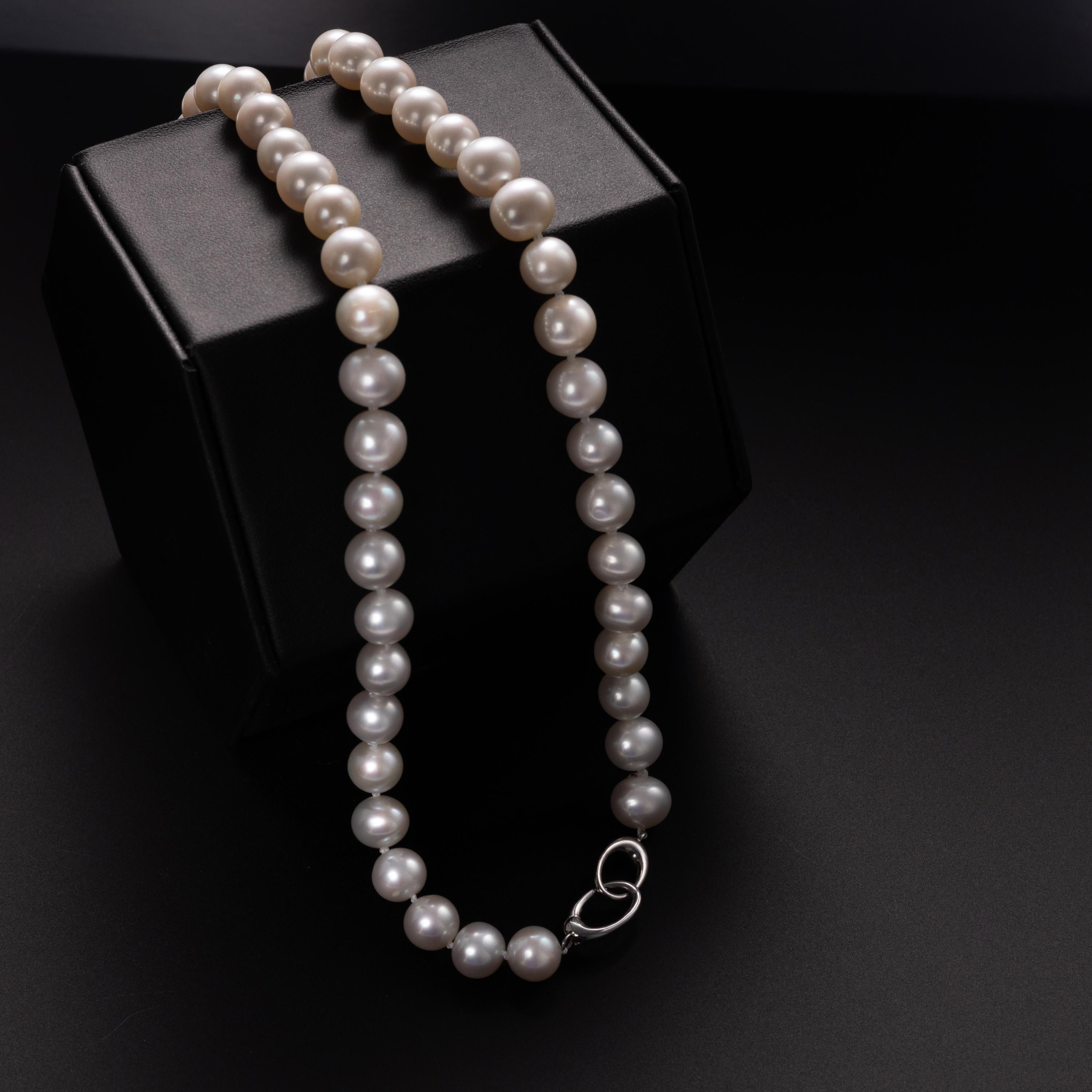 Artisan Classic Pearl Necklace New For Sale