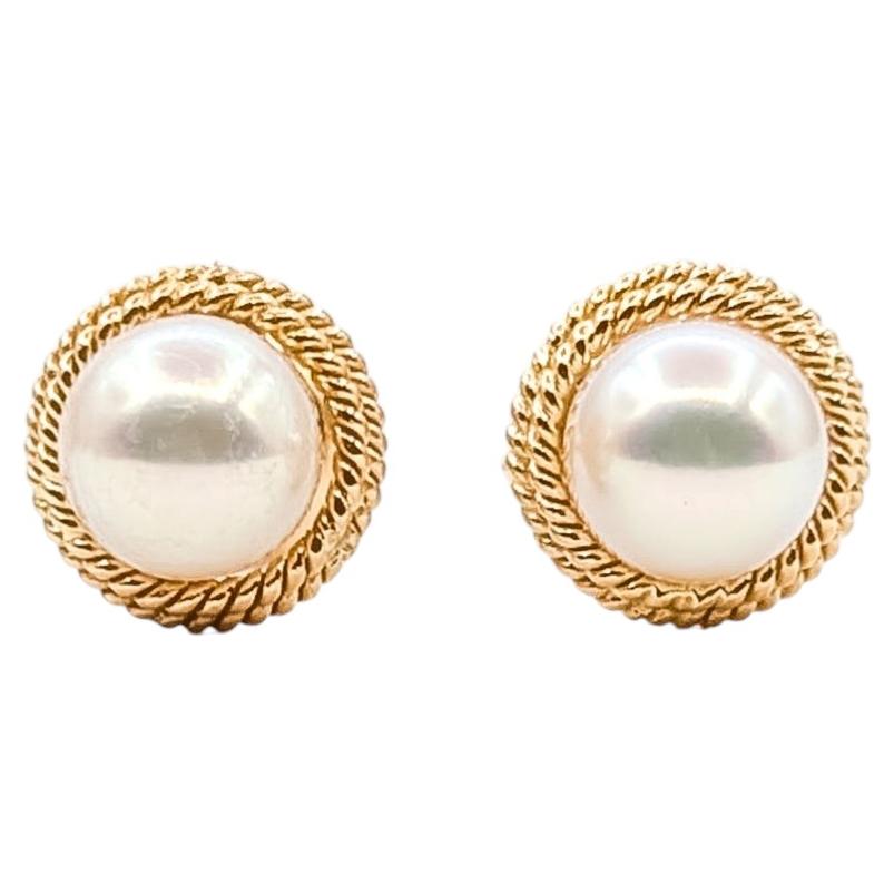 Orecchini classici con perle in oro giallo 14 carati