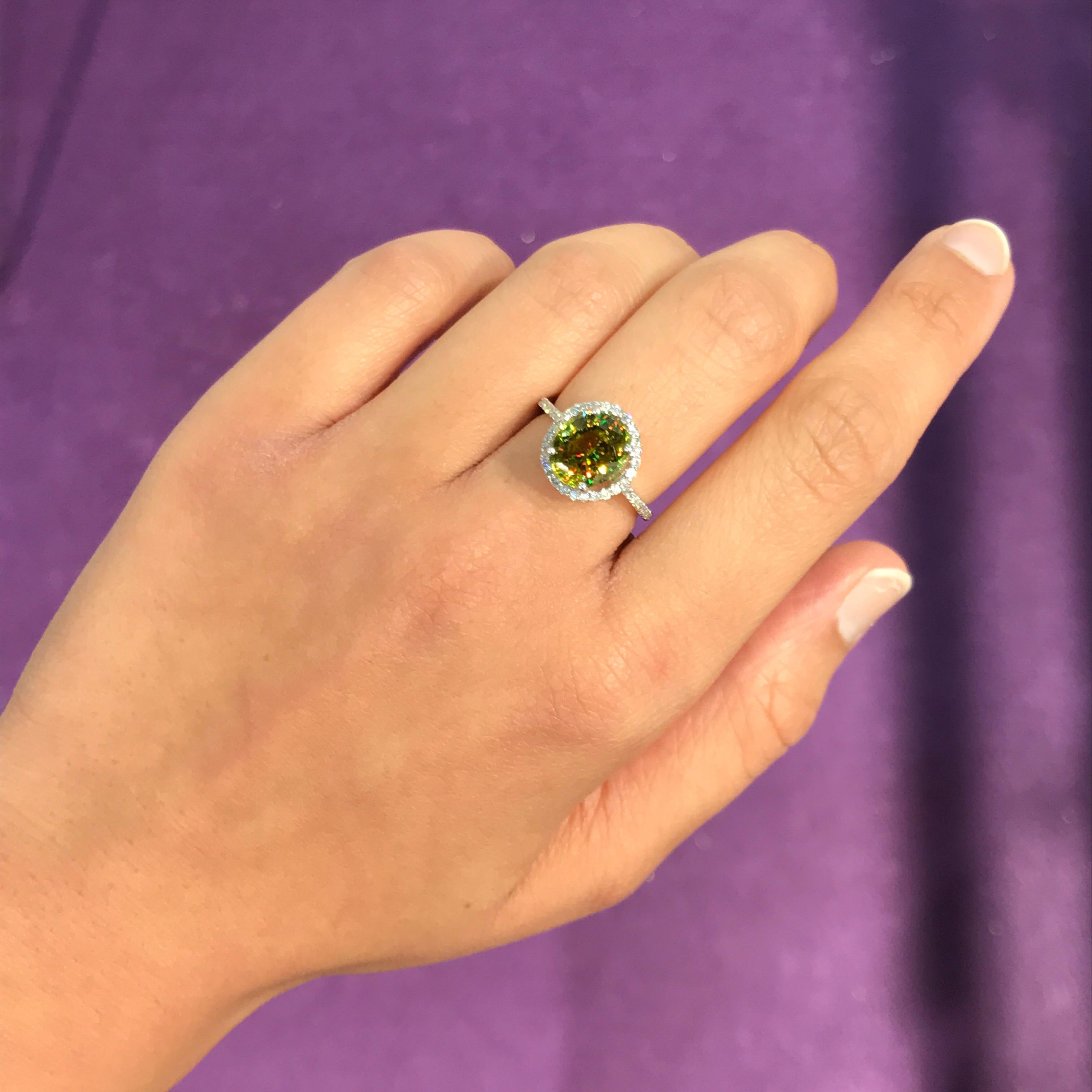 Women's Classic Peridot and Diamond Cocktail Ring