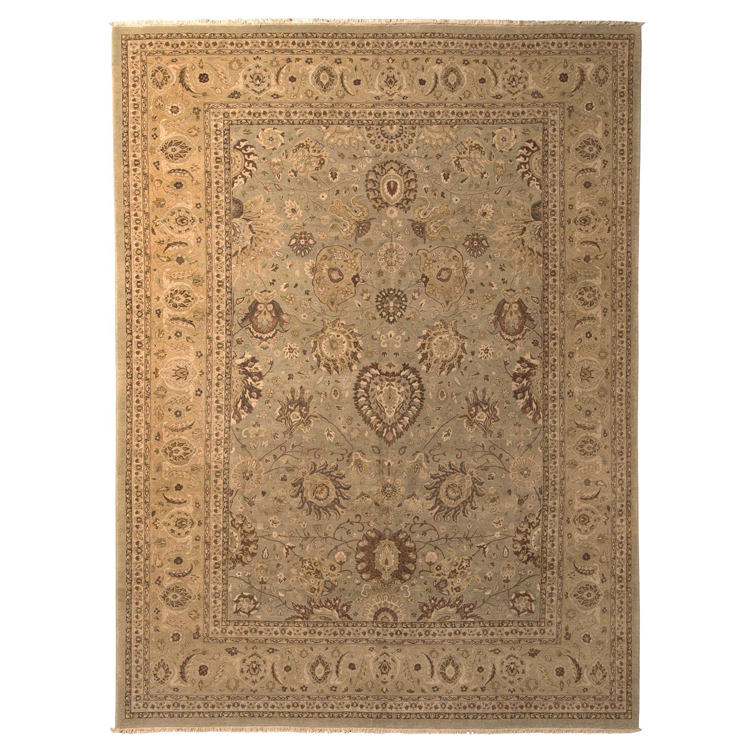 Klassischer Teppich und Kelim-Teppich im persischen Stil, blaues Feld, beige-braunes Blumenmuster