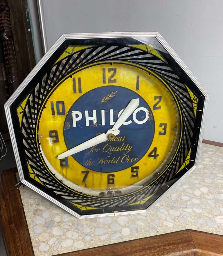 Classic Philco Neon Spinner Clock, Neon Products / Lima Ohio at 1stDibs