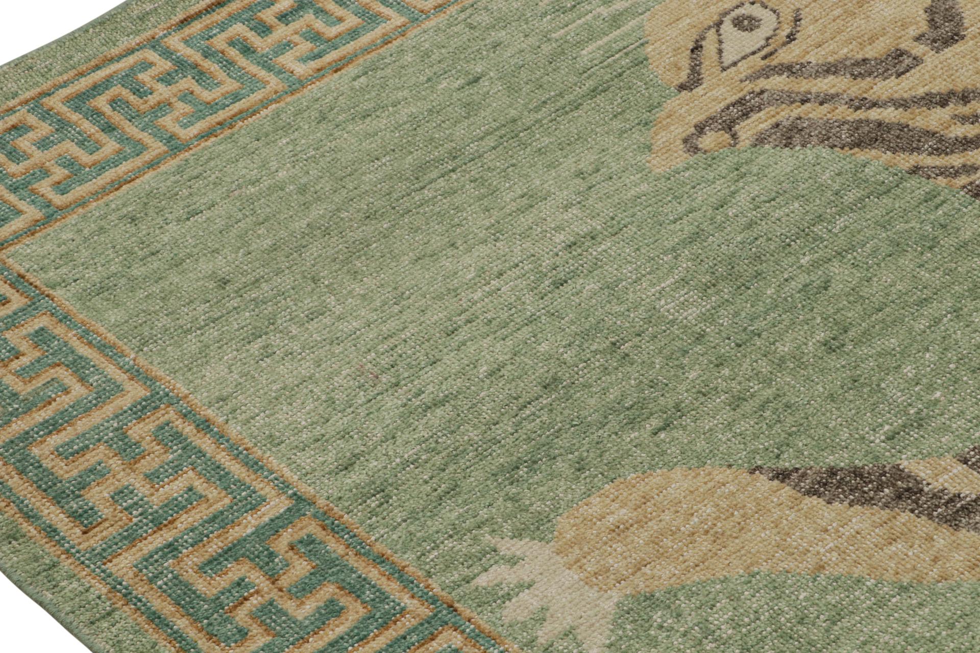 Tapis Classic Pictorial Tiger in Green and Brown Custom Pattern By Rug & Kilim Neuf - En vente à Long Island City, NY