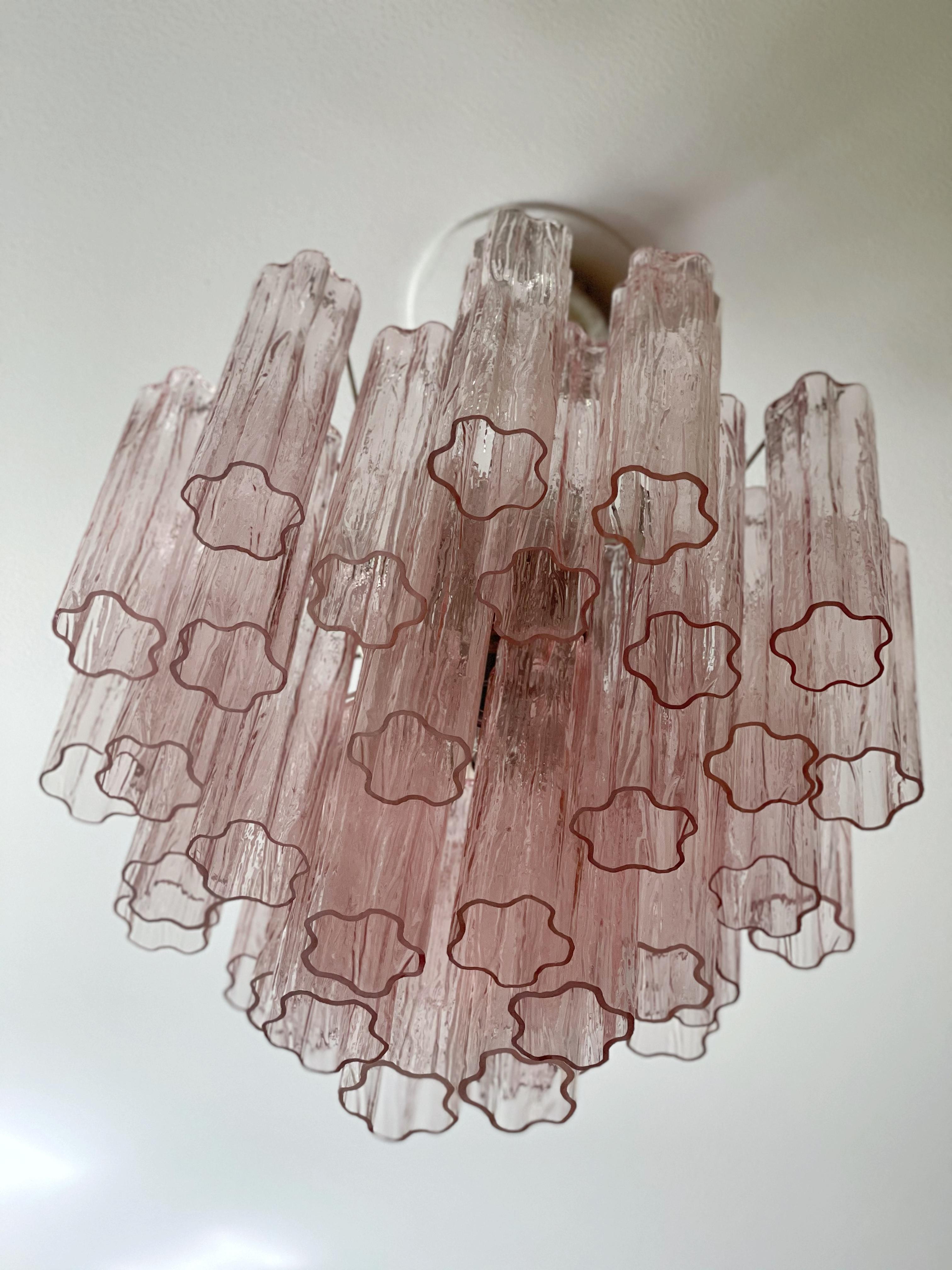 Chandelier classique rose de Murano Tronchi Excellent état - En vente à Bromma, SE