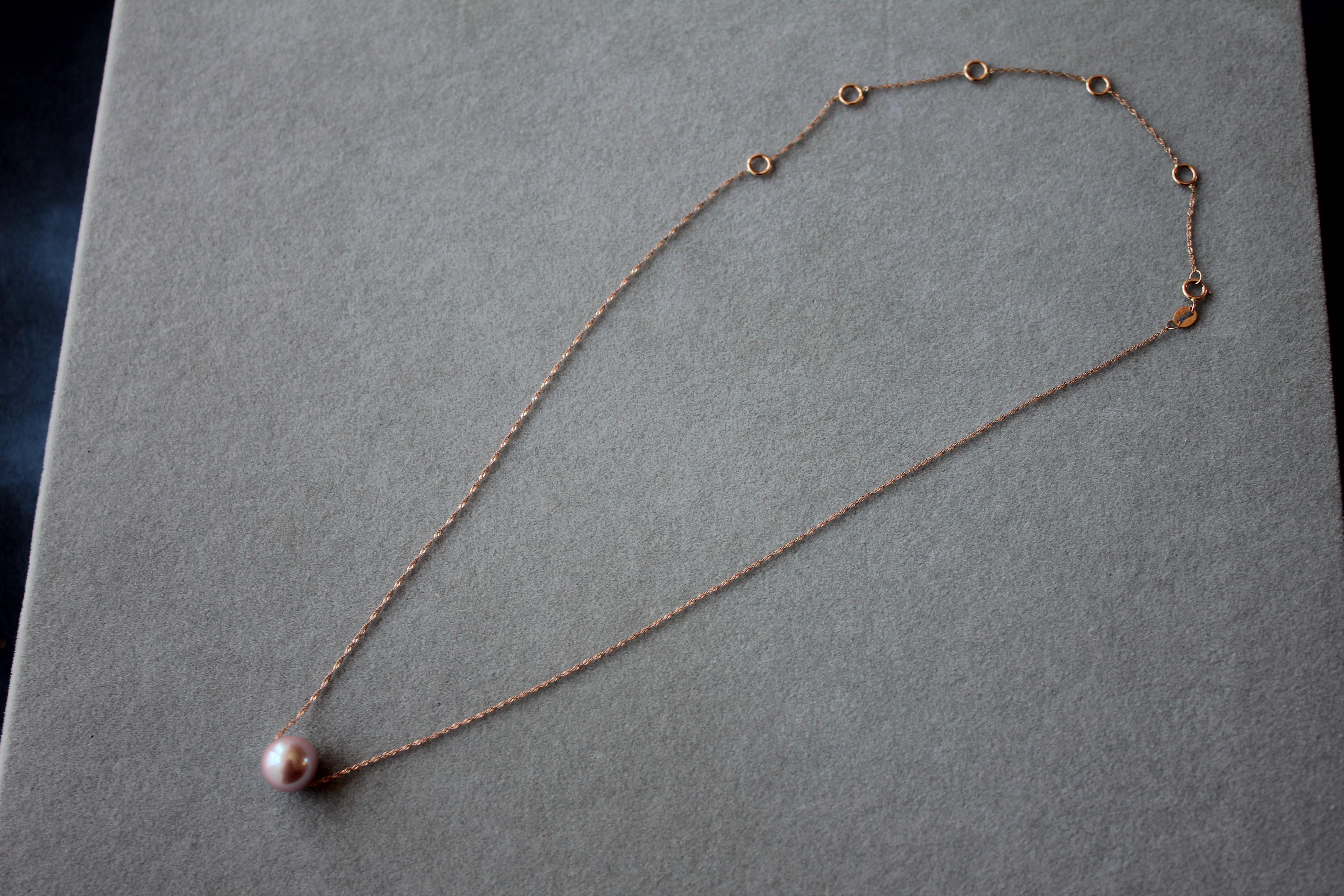 Classic Pink Rose Pearl 14 Karat Rose Gold Dainty Chain Pendant Charm Necklace For Sale 5