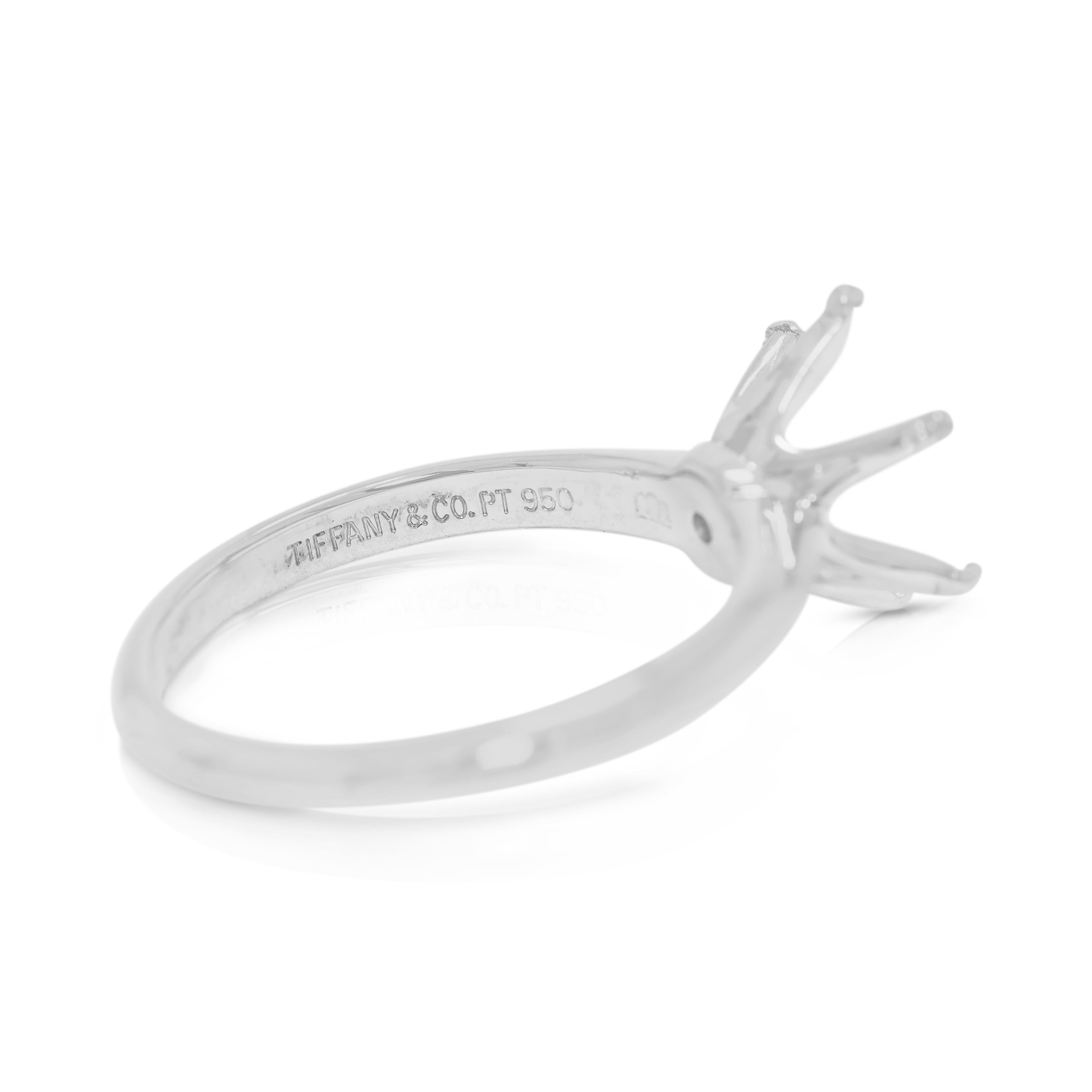 Donna Classic Platinum 950 Tiffany & Co. Incastonatura dell'anello in vendita