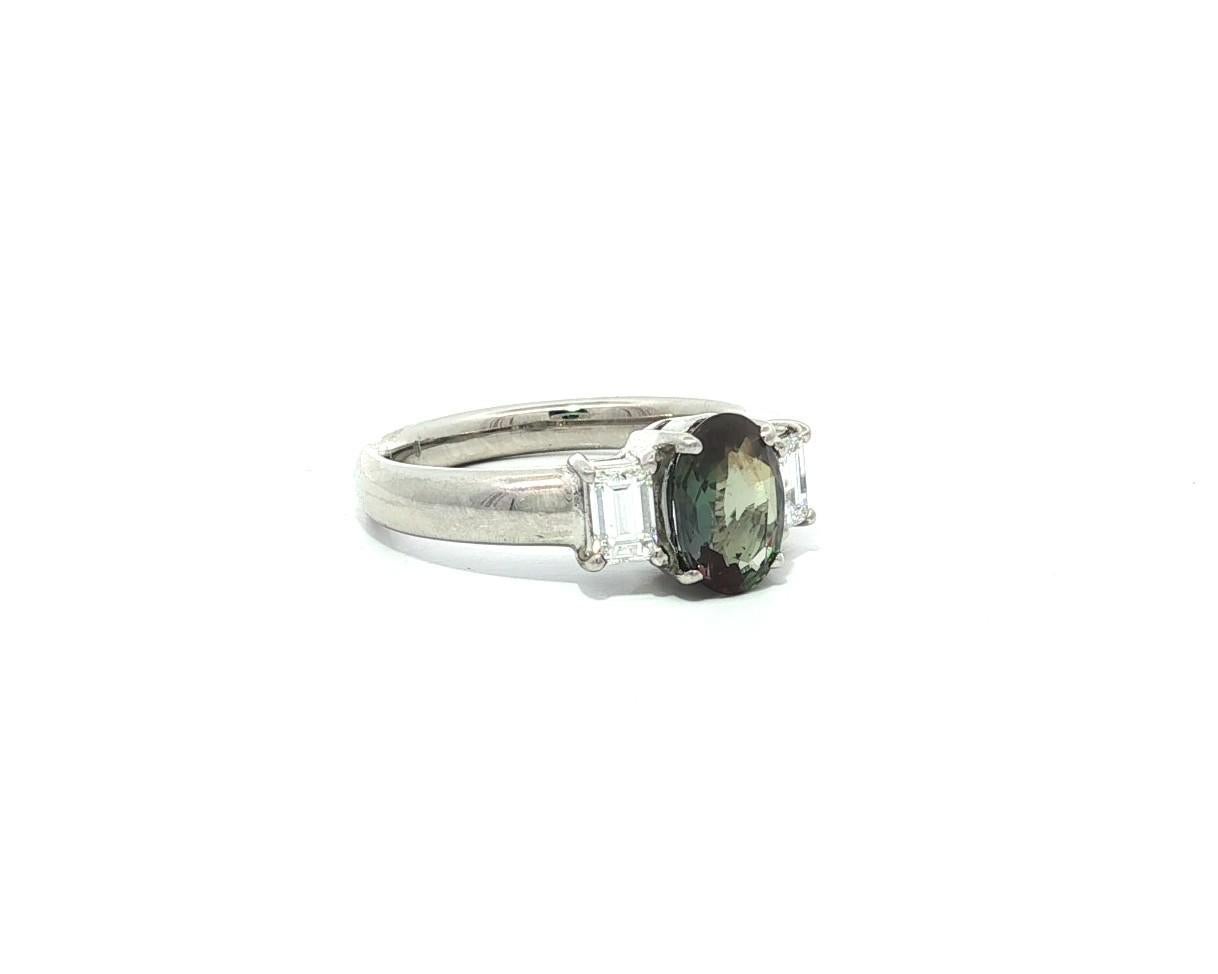 Bague classique en platine GIA 1.58ctw Top Color Change Diamond Alexandrite Accents en vente 6