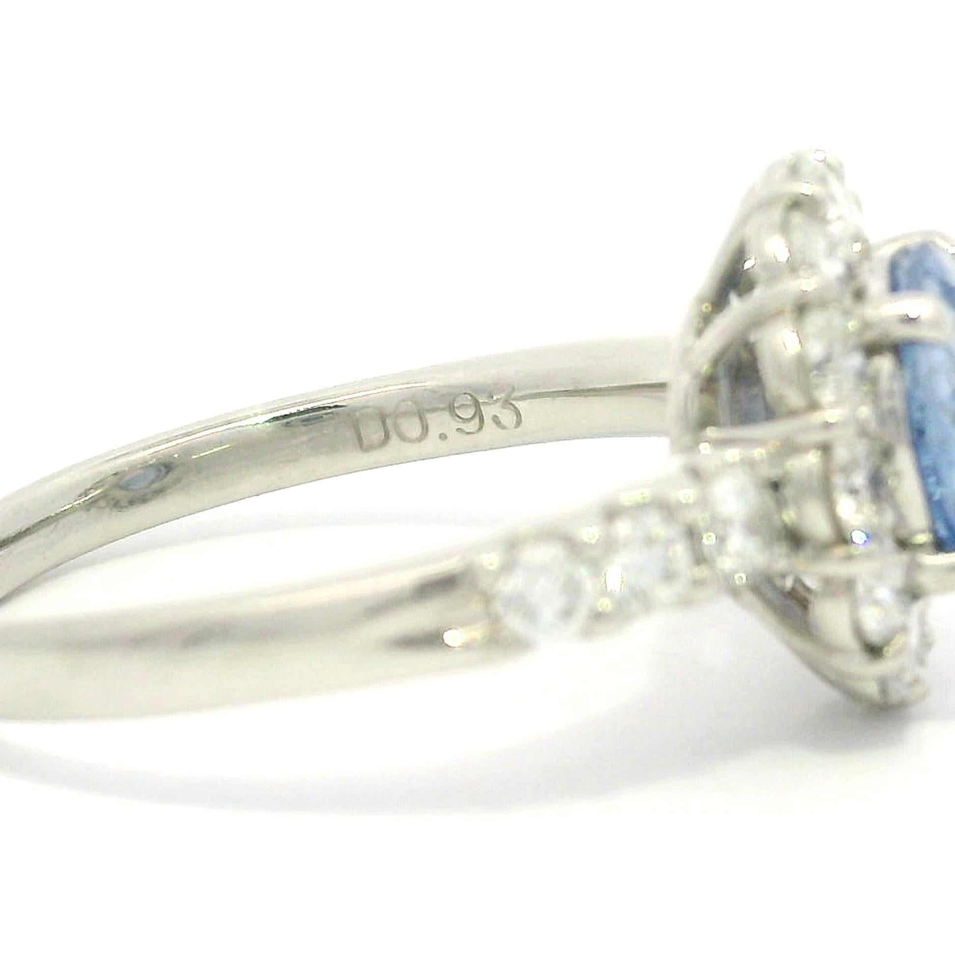 Anello classico in platino GIA da 2,66 carati senza calore con zaffiro rotondo e diamante a forma di anello moderno in vendita 5