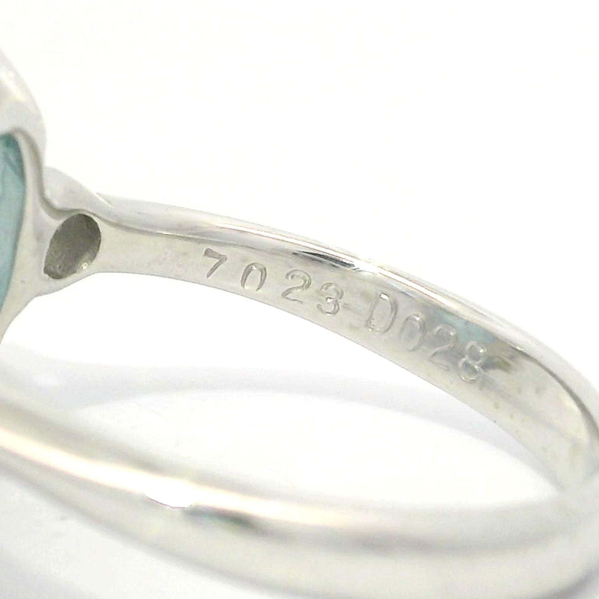 Anello cocktail classico in platino GIA con acquamarina ovale da 7,3 carati e lati di diamante in vendita 4
