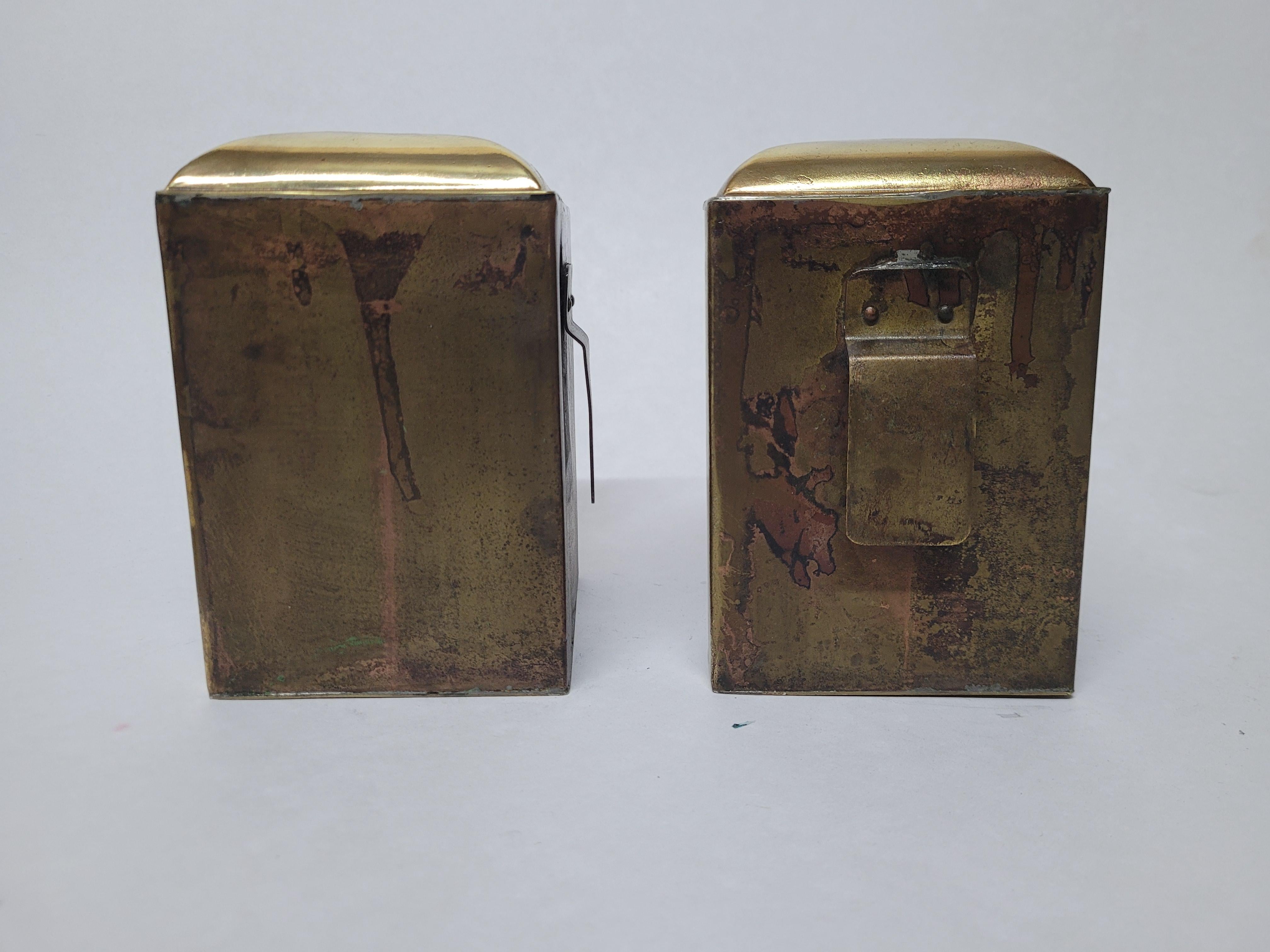 Brass Classic Port and Starboard Motor Boat Lanterns For Sale