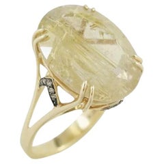 Anello classico in oro giallo con diamante al quarzo