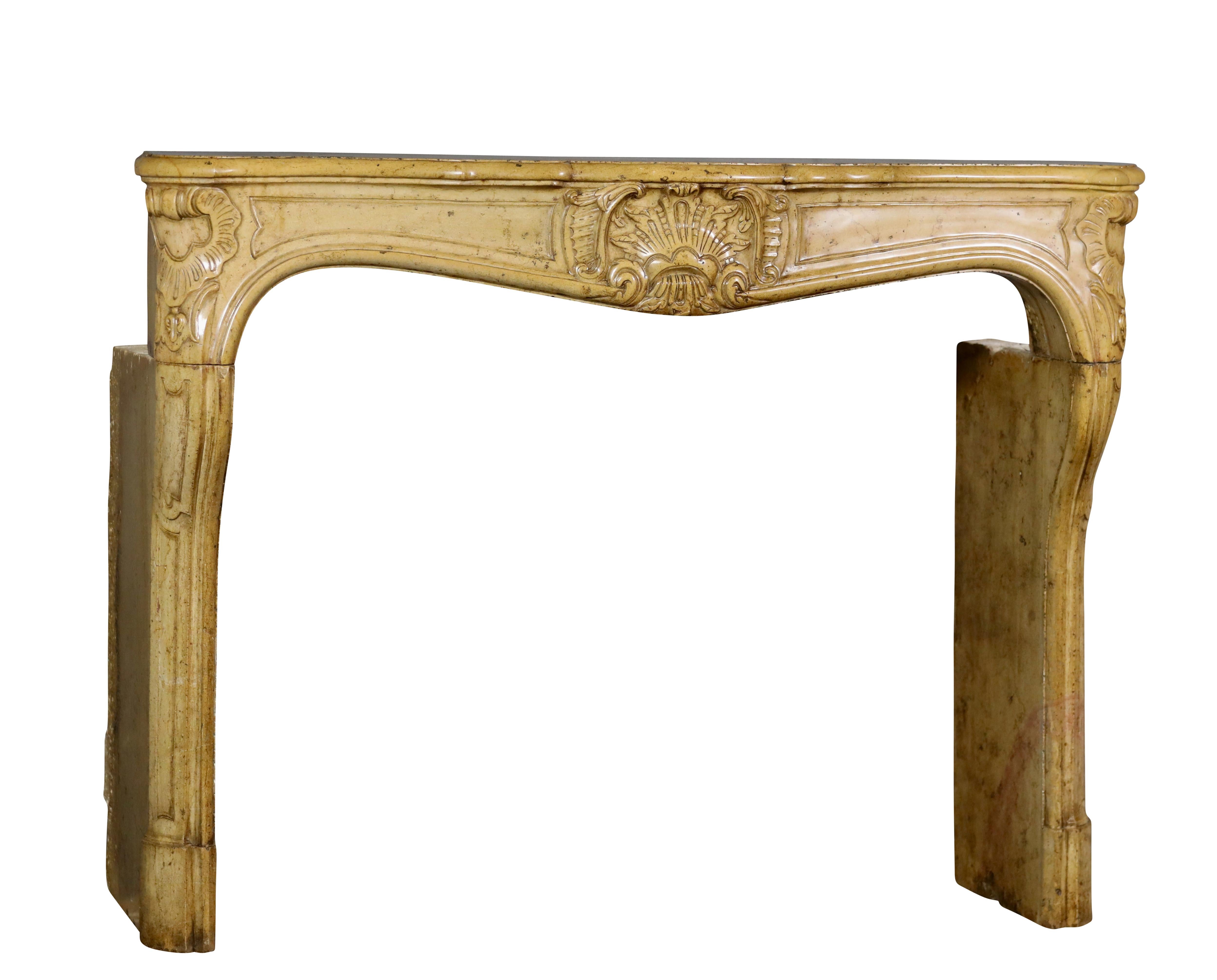 18th Century and Earlier Classic Regency Fireplace Surround In French Honey Color Hard Stone 18th Century For Sale