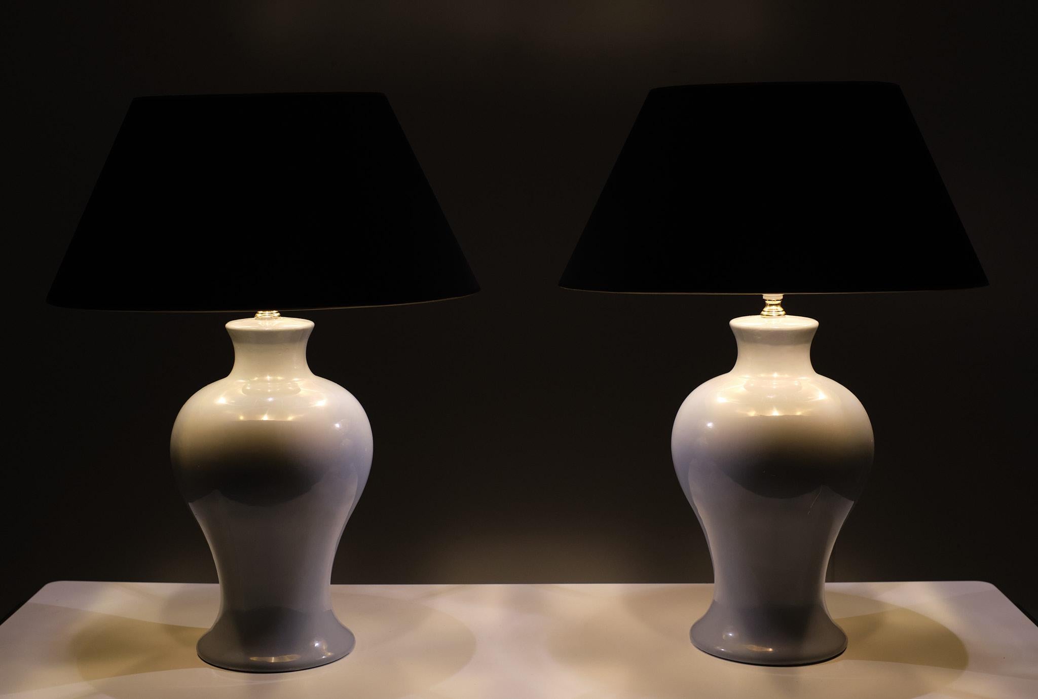 Céramique Lampes de table Régence classiques, années 1970, France en vente