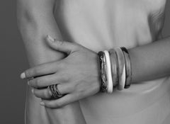 Classic Resin Wishbone Bangle in Malachite