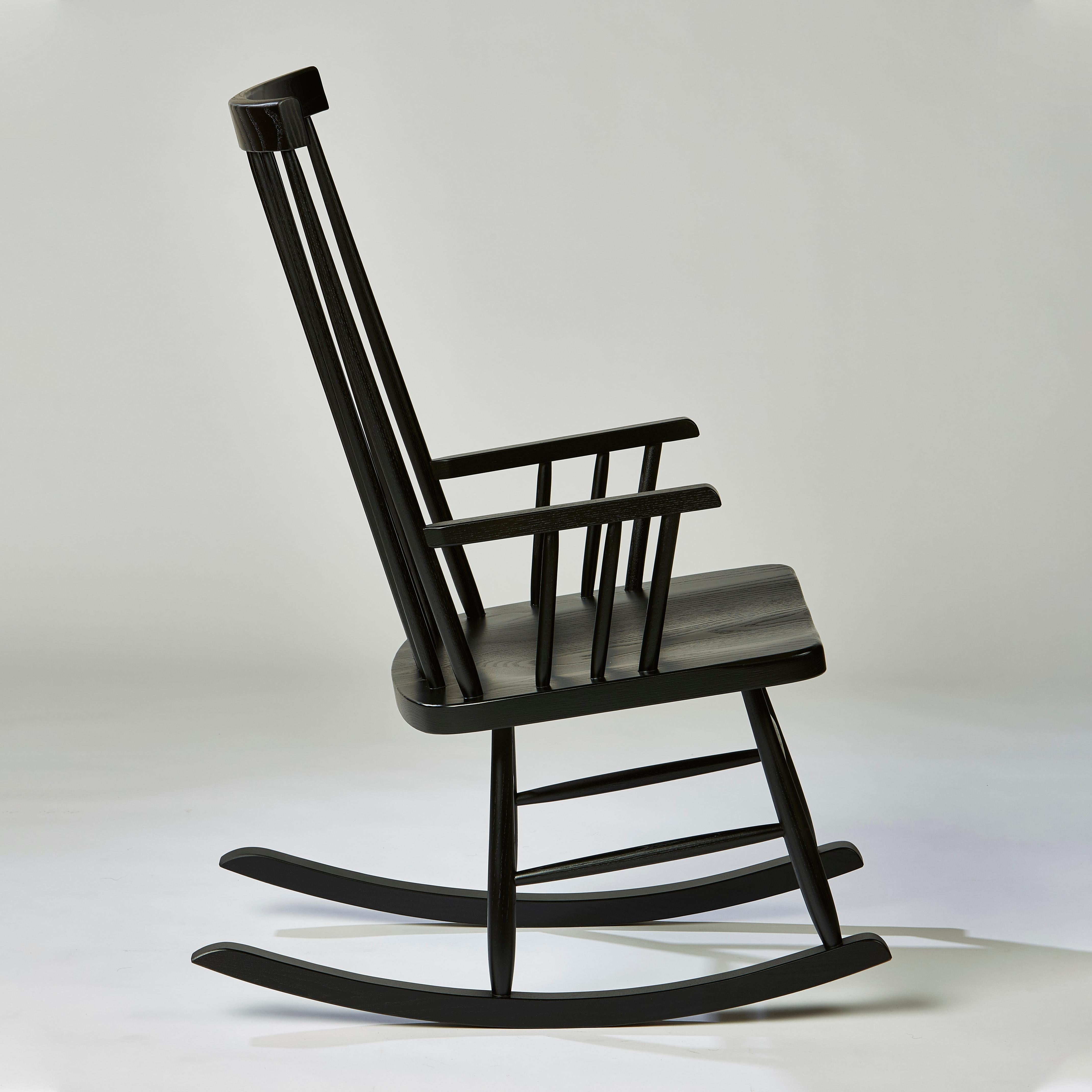 Originally designed by Mel Smilow in 1960 and officially reintroduced by his daughter Judy Smilow in 2016, the Classic rocking chair was featured in the American Pavilion at Expo 1967 and has withstood the test of time. The simplistic beauty, fine