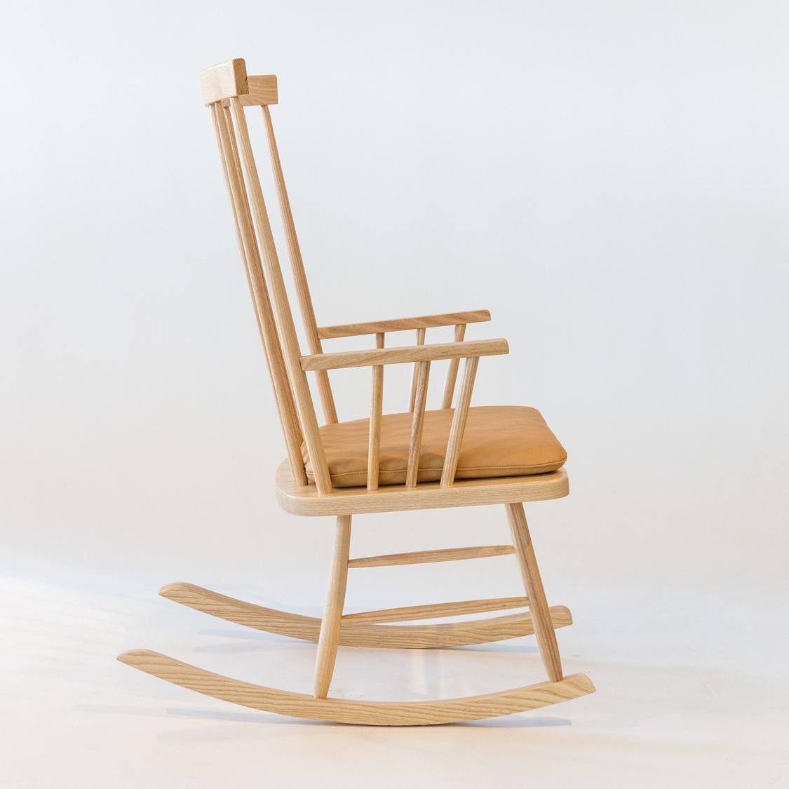 Originally designed by Mel Smilow in 1960 and officially reintroduced by his daughter Judy Smilow in 2016, the Classic Rocking Chair was featured in the American Pavilion at Expo 1967 and has withstood the test of time. The simplistic beauty, fine