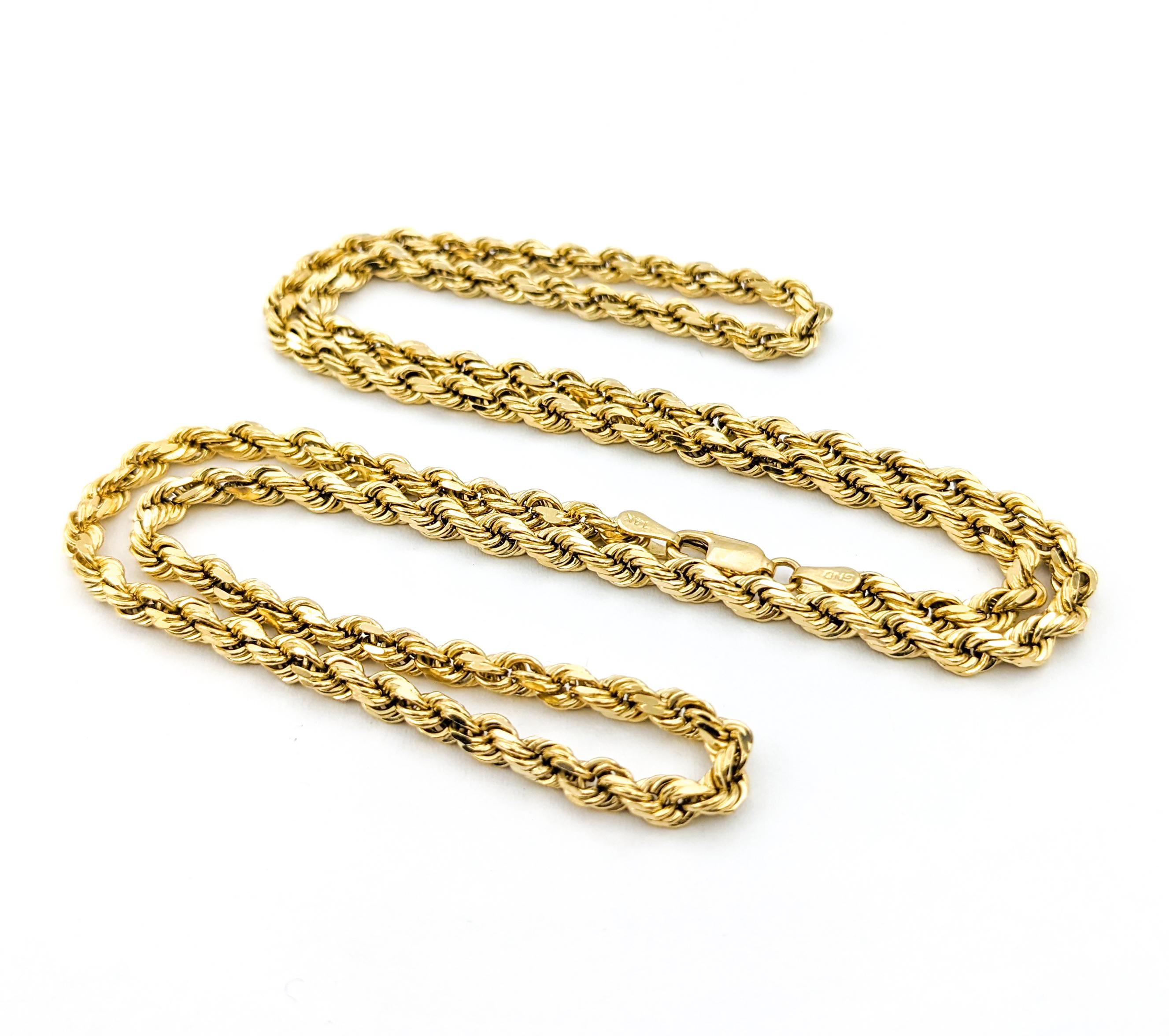 Classic Rope Design Necklace In Yellow Gold For Sale 1