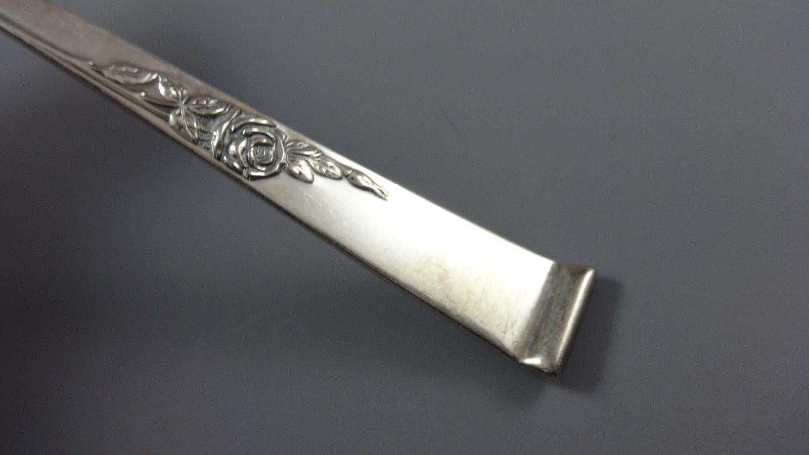Ensemble de couverts en argent sterling 12 services 66 pièces Classic Rose par Reed & Barton Excellent état - En vente à Big Bend, WI