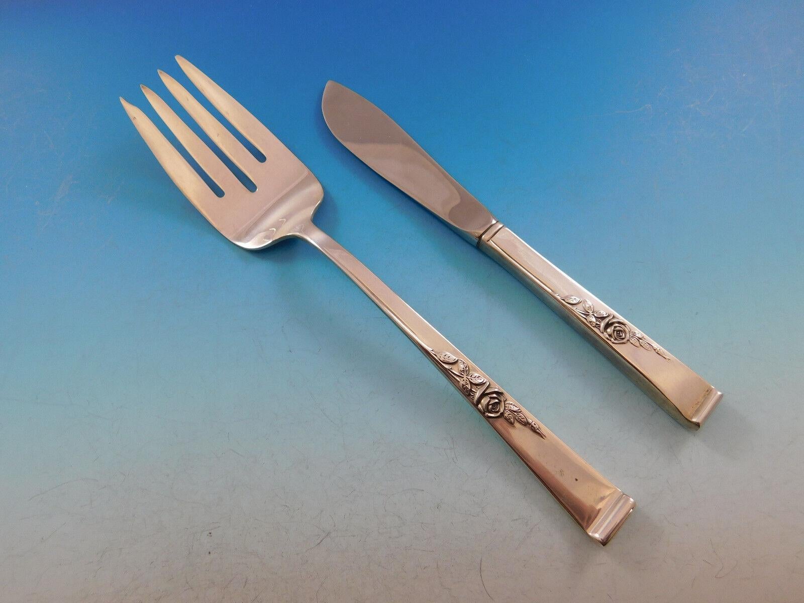 Argent sterling Ensemble de couverts en argent sterling Classic Rose par Reed & Barton pour 12 personnes 54 pièces en vente