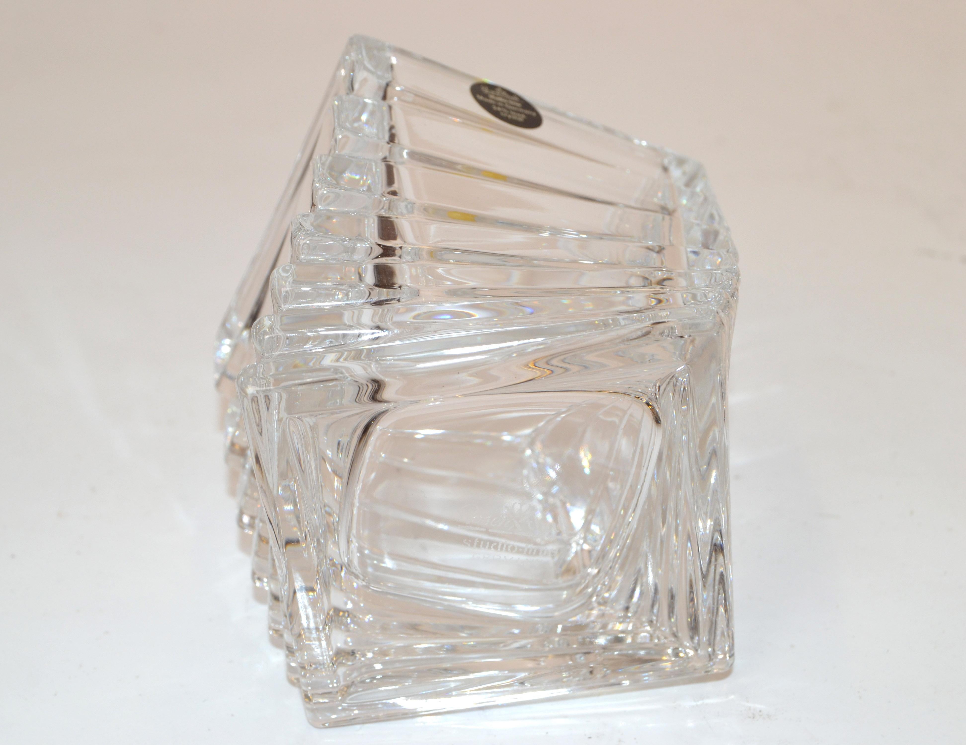 Classic Rosenthal Turnus 24 % Lead Crystal Glass Vase Vessel Studio Line Germany In Good Condition For Sale In Miami, FL