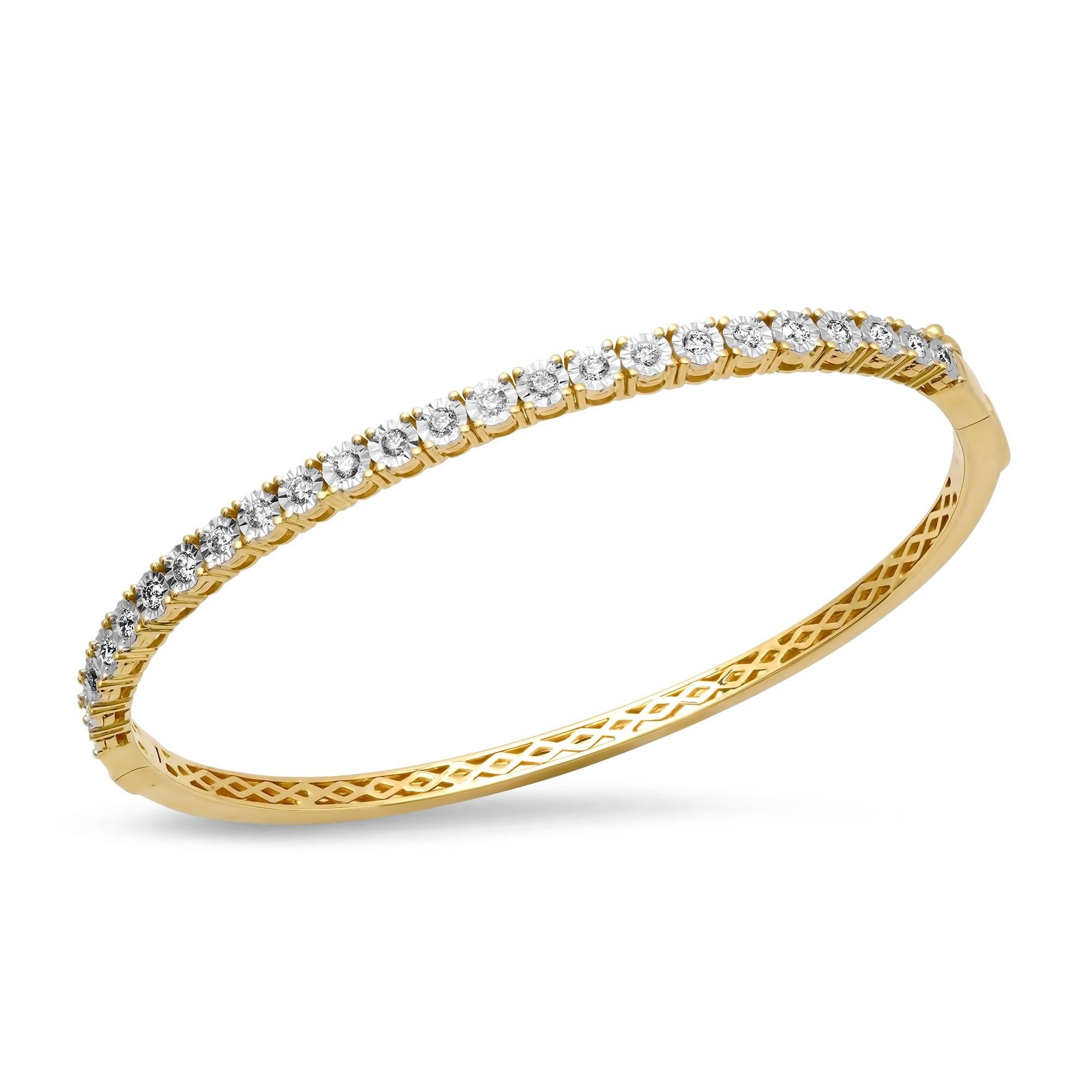 Brazalete de tenis redondo clásico con diamantes tallados en oro amarillo de 14 quilates Moderno en venta
