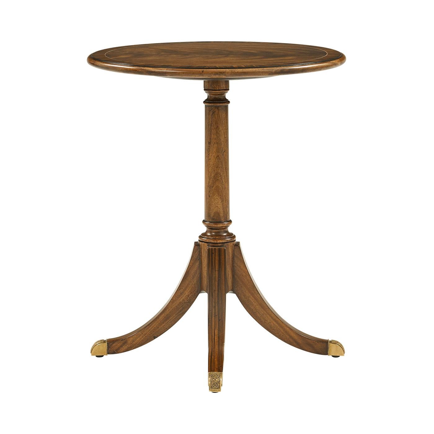 Neoclassical Classic Round Accent Table For Sale