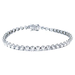 Classic Round Brilliant Diamond Tennis Bracelet, 4.32 Carats in 18k White Gold