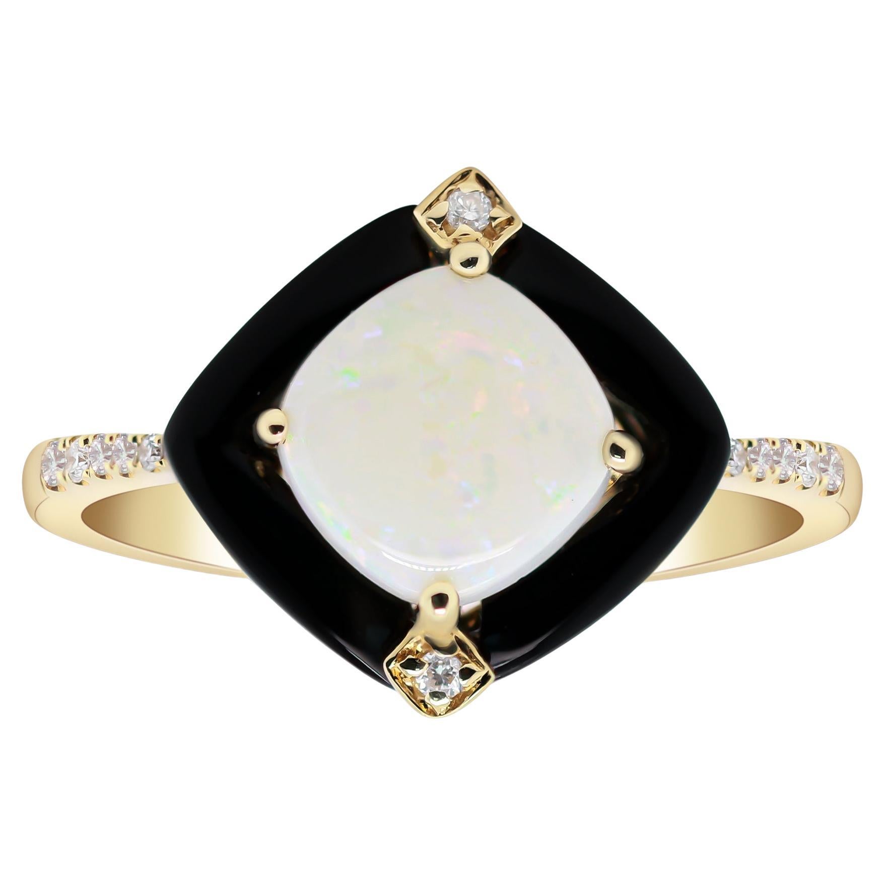 Classic Round-Cab Australian Opal with Diamond 14k Yellow Gold Cocktail Ring