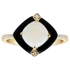 Vintage Classic Round-Cab Australian Opal with Diamond 14k Yellow Gold Cocktail Ring