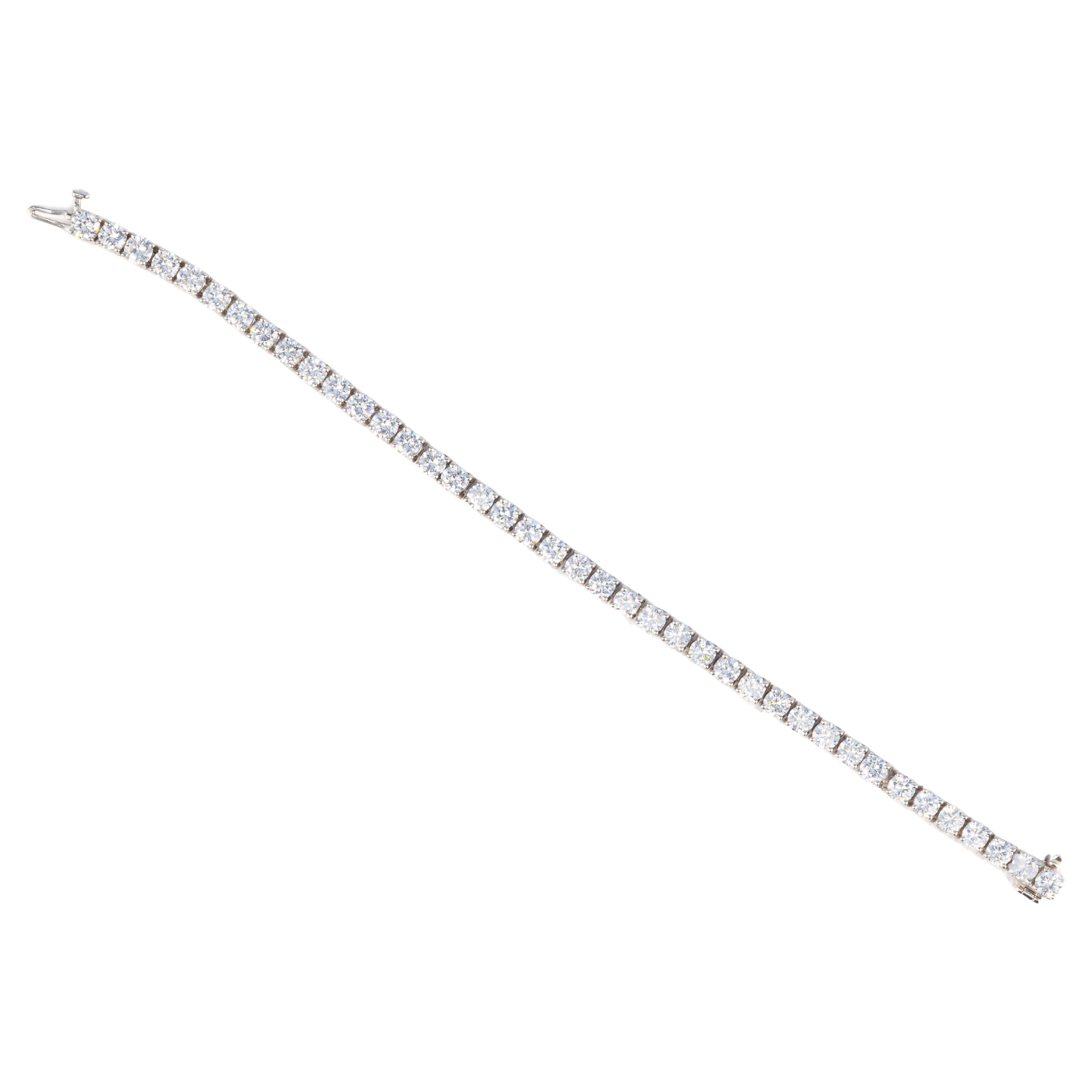 Classic Round Cut Tennis Bracelet For Sale
