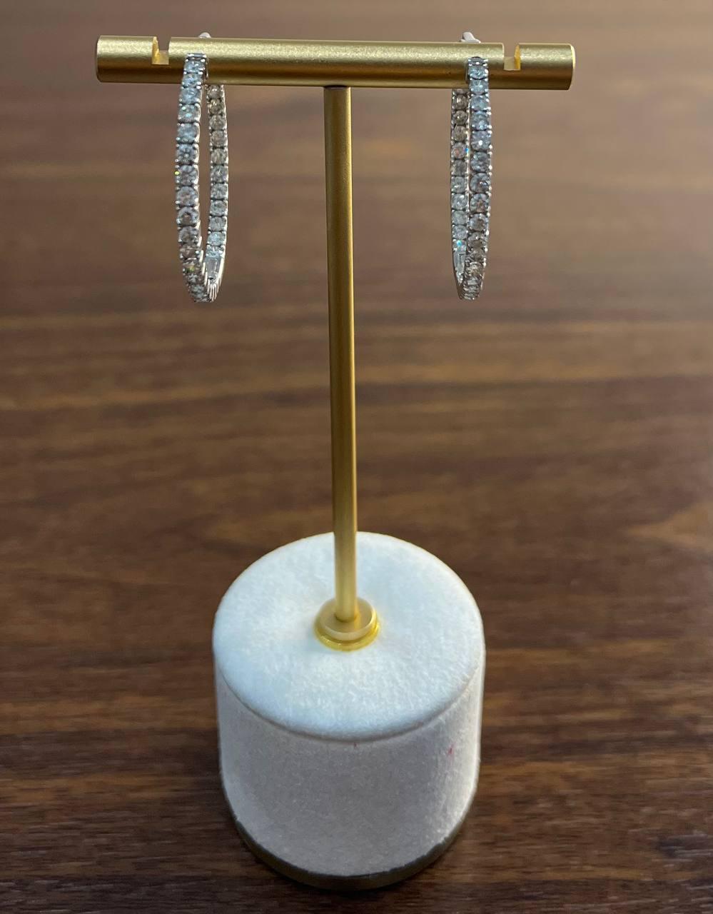 Classic Round Diamond Brilliant Cut 14K White Gold Medium Hoop Large Earrings In New Condition For Sale In Oakton, VA