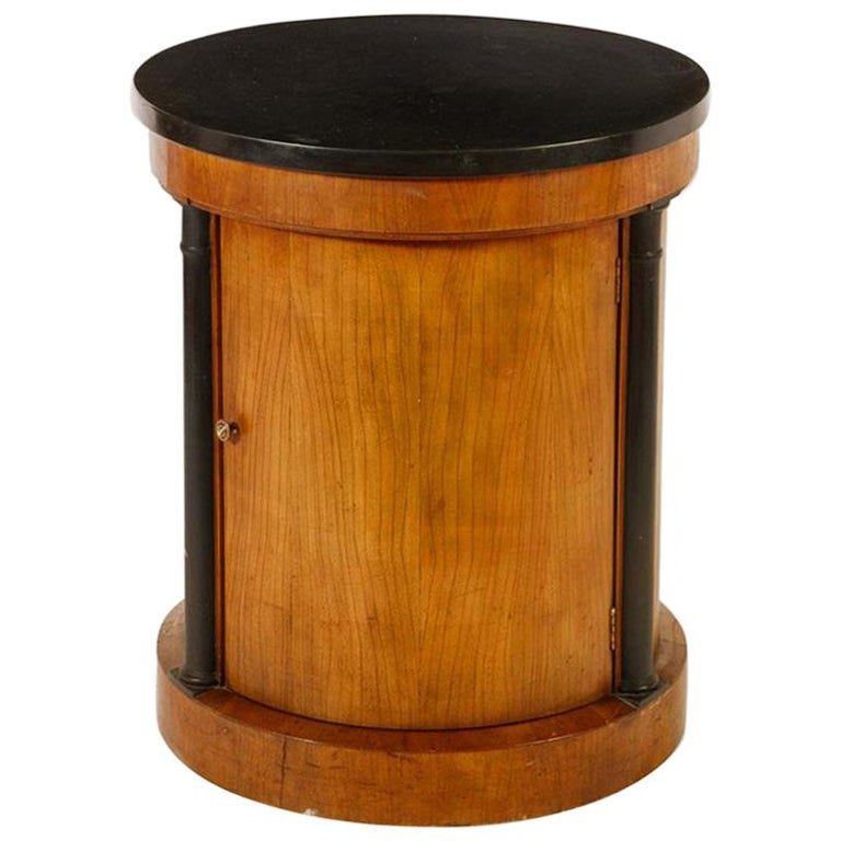 Classic Round Drum Occasional Side Table For Sale at 1stdibs