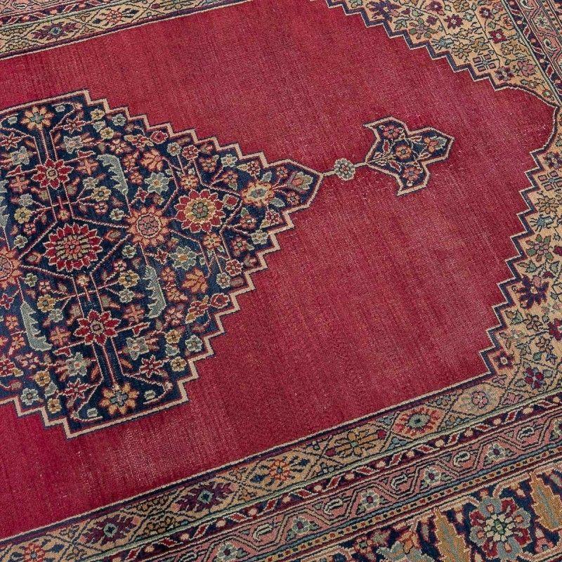 20th Century Classic Rug, Meshed, Antique Design For Sale