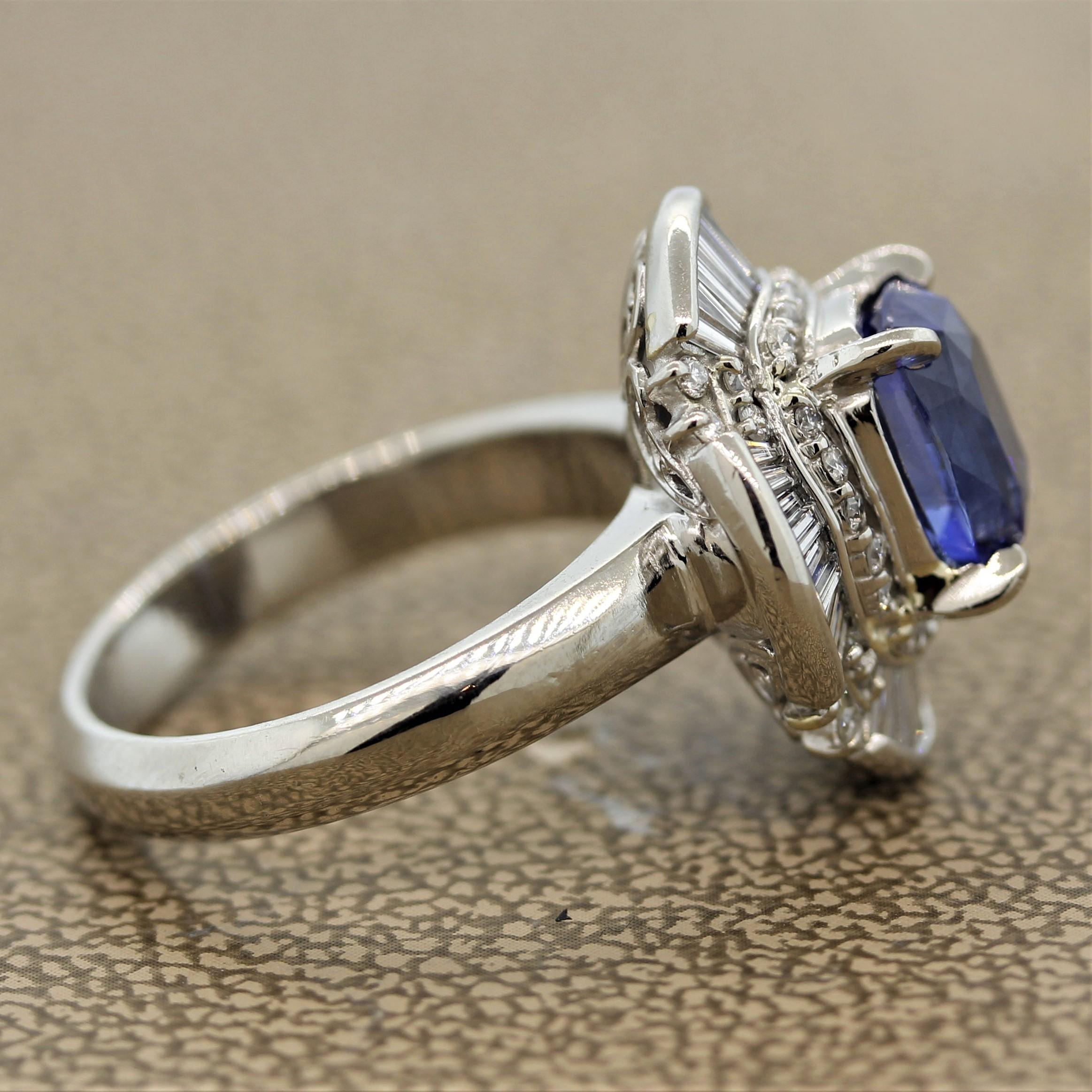 Classic Sapphire Diamond Platinum Ring In New Condition For Sale In Beverly Hills, CA