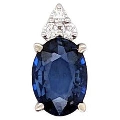 Classic Sapphire Anhänger w Erde abgebaut Diamanten in massivem 14K Weißgold OV 7x5mm