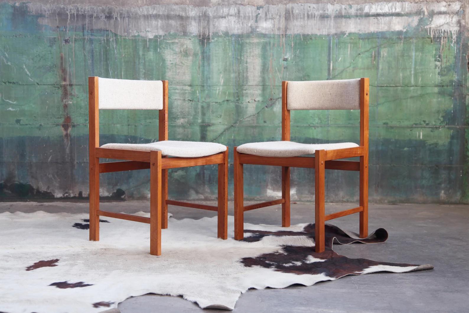 Mid-Century Modern Classic Scandinavian Design Mid Century Danish Teak Chairs Wool Upholstery - Set For Sale