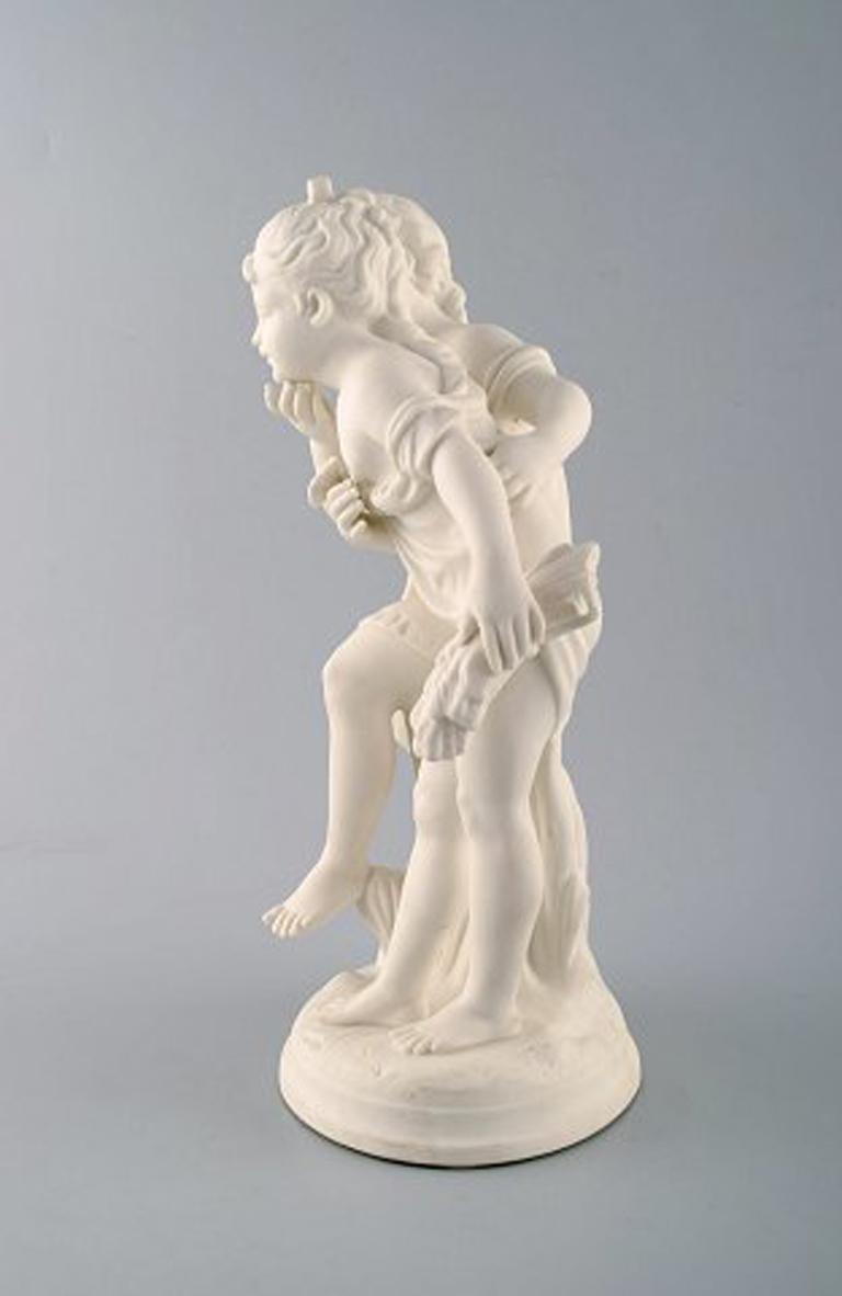 Classic sculpture in biscuit on base, Gustafsberg, dated 1910.
Siblings.
Measures 30.5 cm. x 20 cm.
In perfect condition.
Stamped. Gustafsberg, PS.