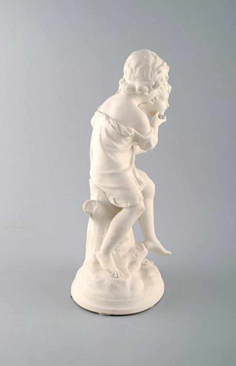 Klassische klassische Skulptur aus Biskuit auf Sockel, Gustafsberg, datiert 1910, Geschwister (Dänisch) im Angebot
