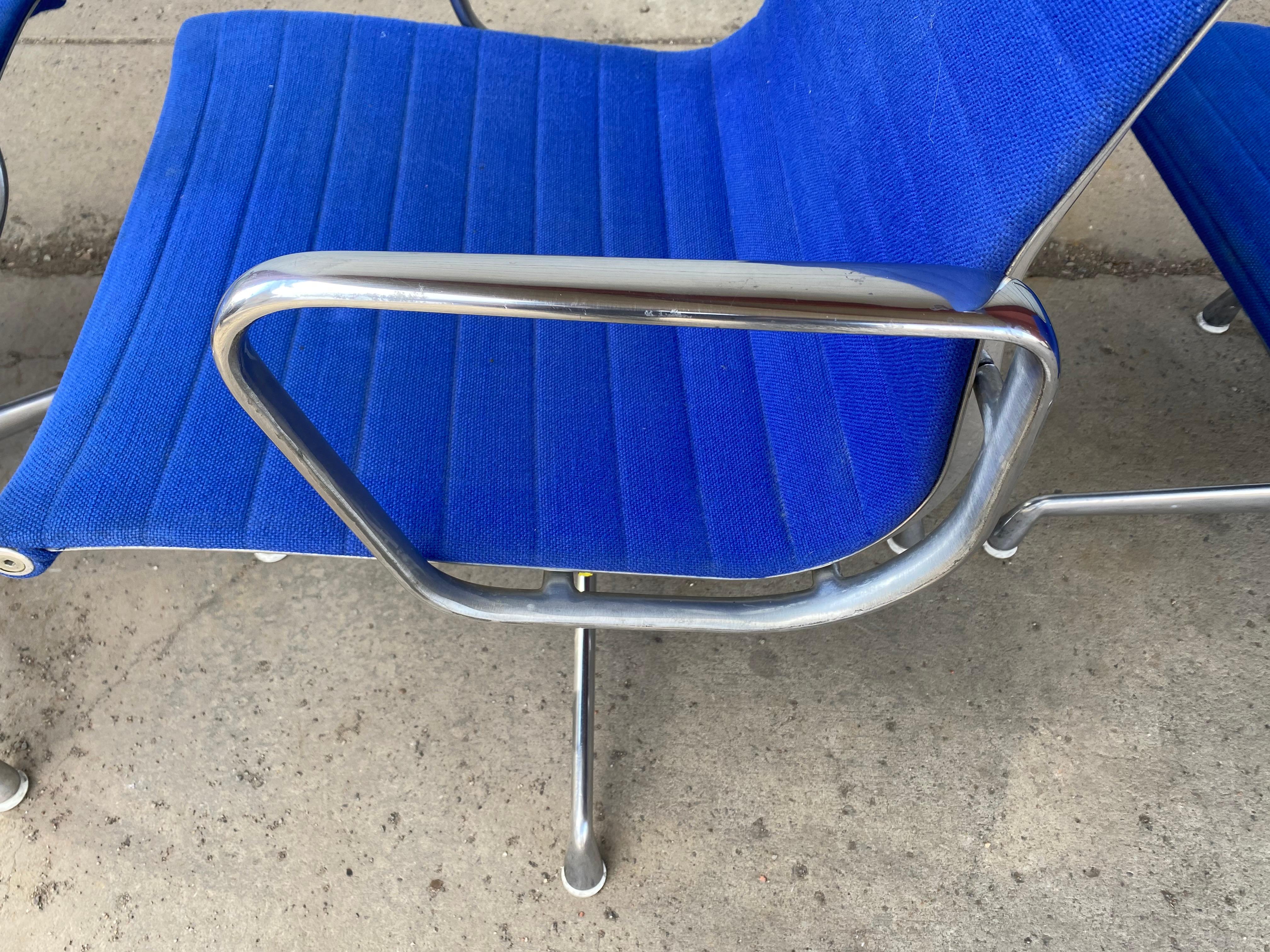 American Classic Set 4 Vintage Eames Aluminum Group Armchairs / Herman Miller