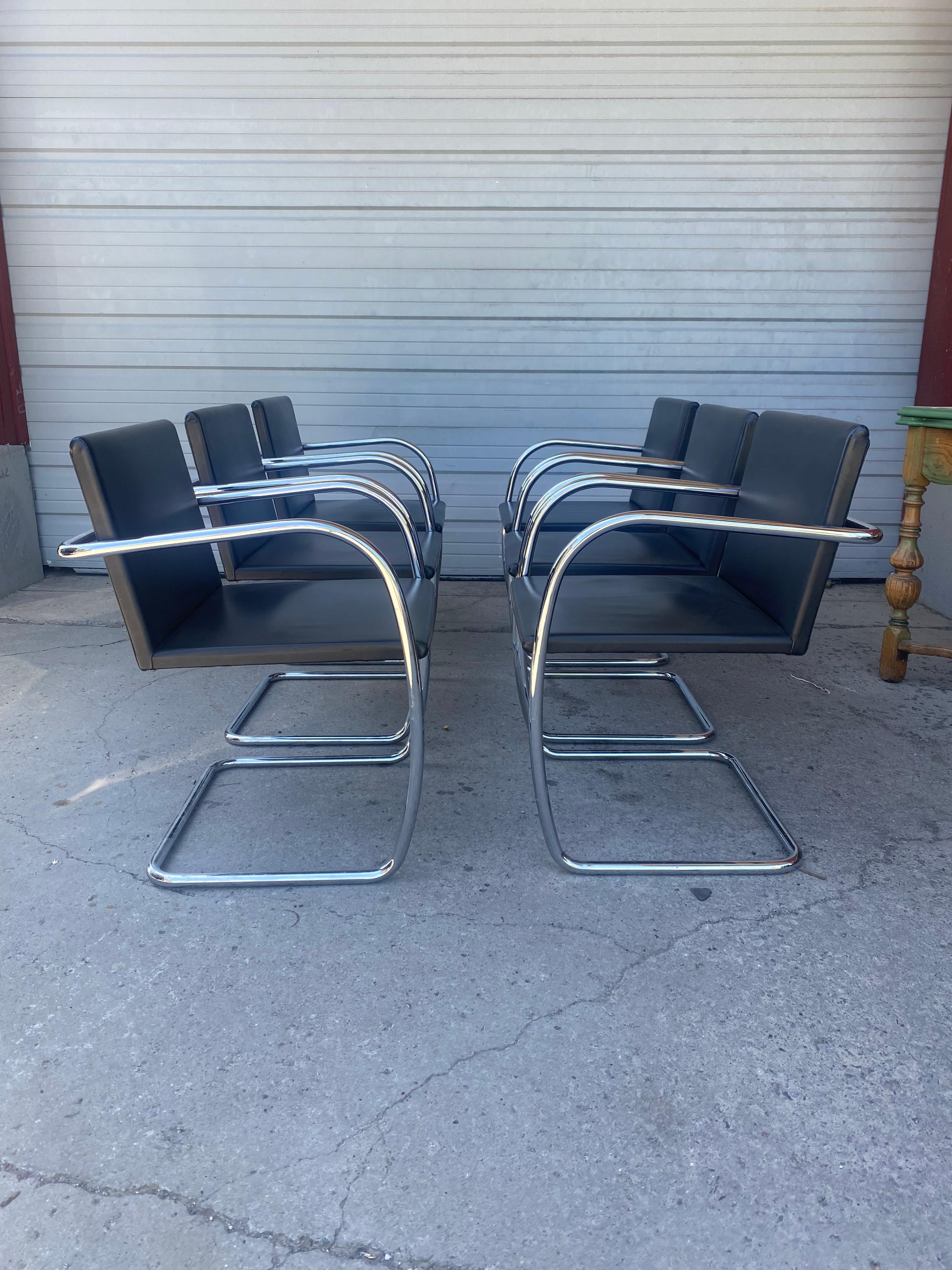 Classic set 6 Brno Chairs , , Black Leather & Chrome, , MADE BY kNOLL sTUDIO'S For Sale 4
